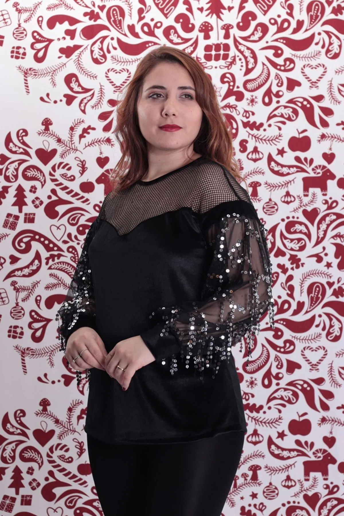 RENKTE BÜYÜK BEDEN ROBASI FİLE DETAY KADİFE BLUZ