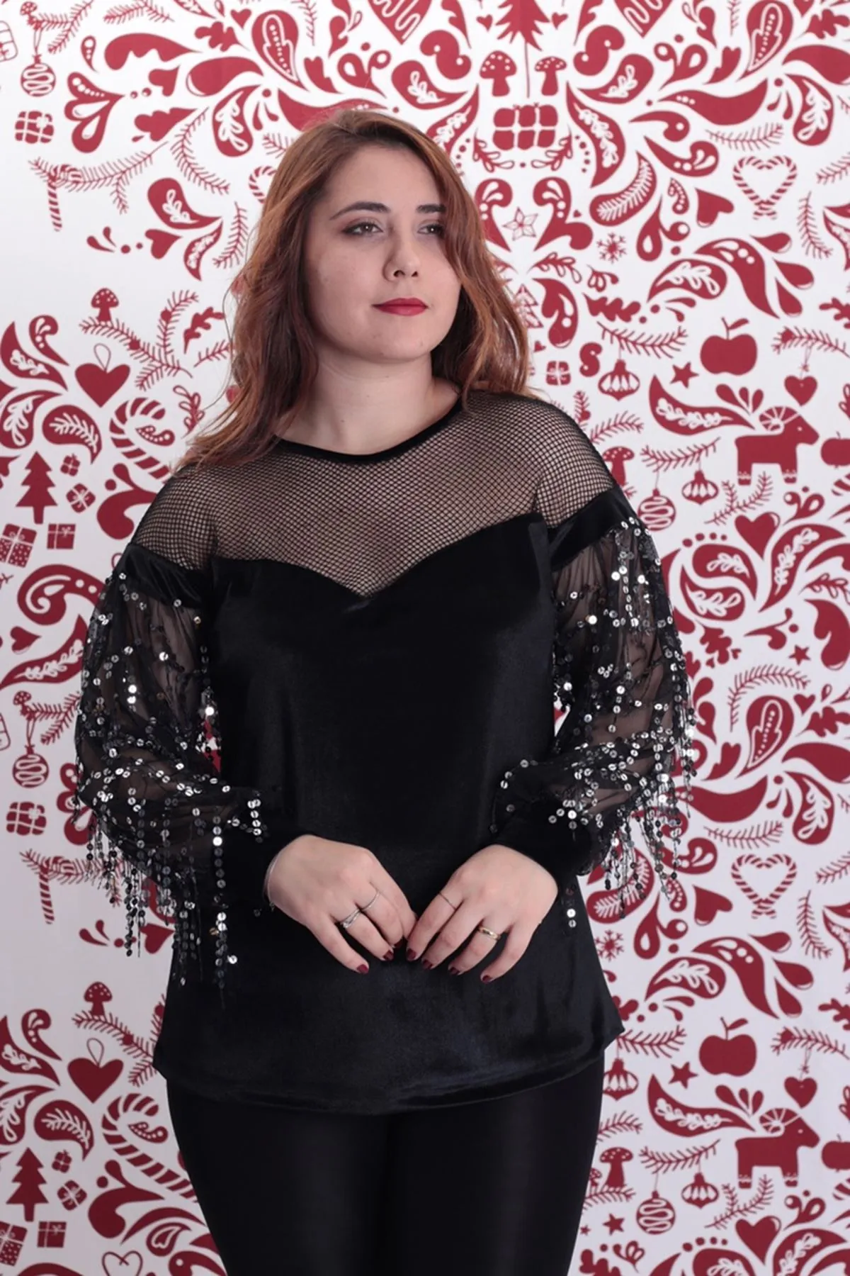 RENKTE BÜYÜK BEDEN ROBASI FİLE DETAY KADİFE BLUZ