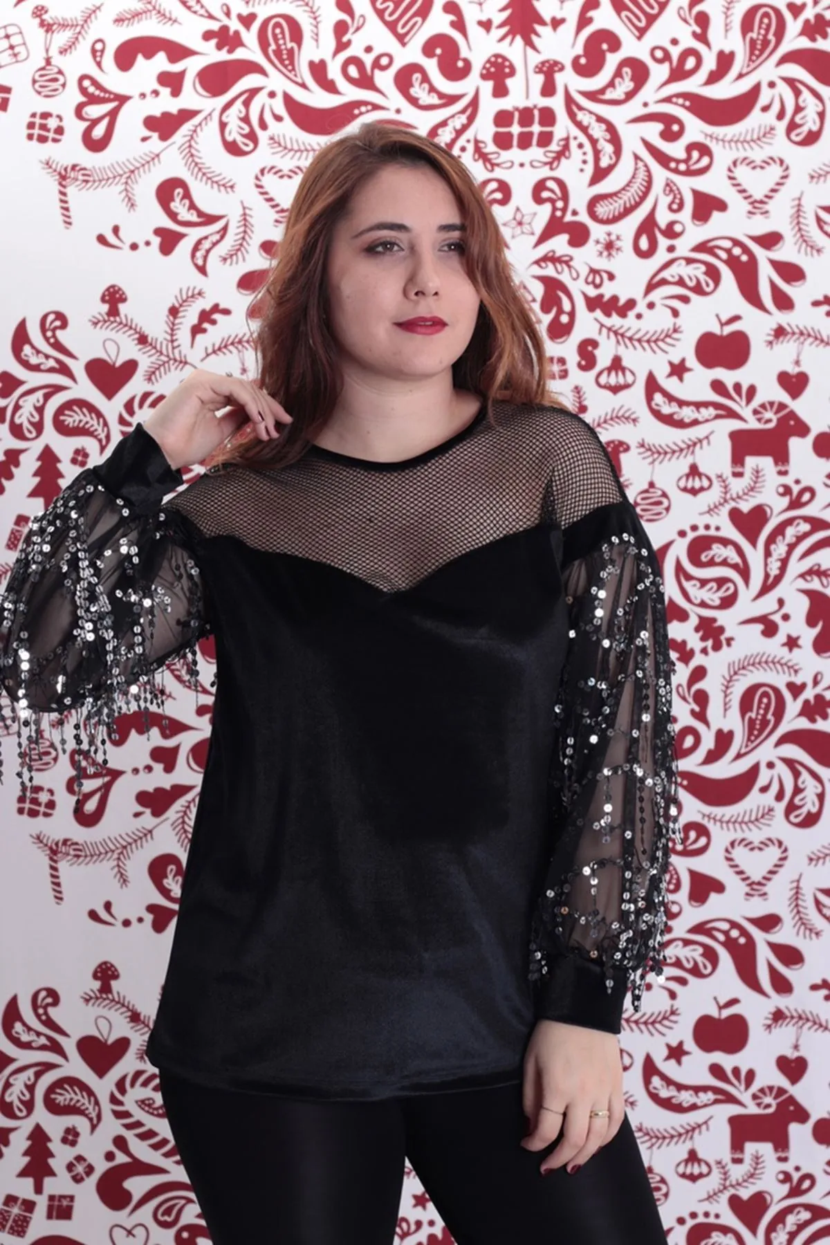 RENKTE BÜYÜK BEDEN ROBASI FİLE DETAY KADİFE BLUZ