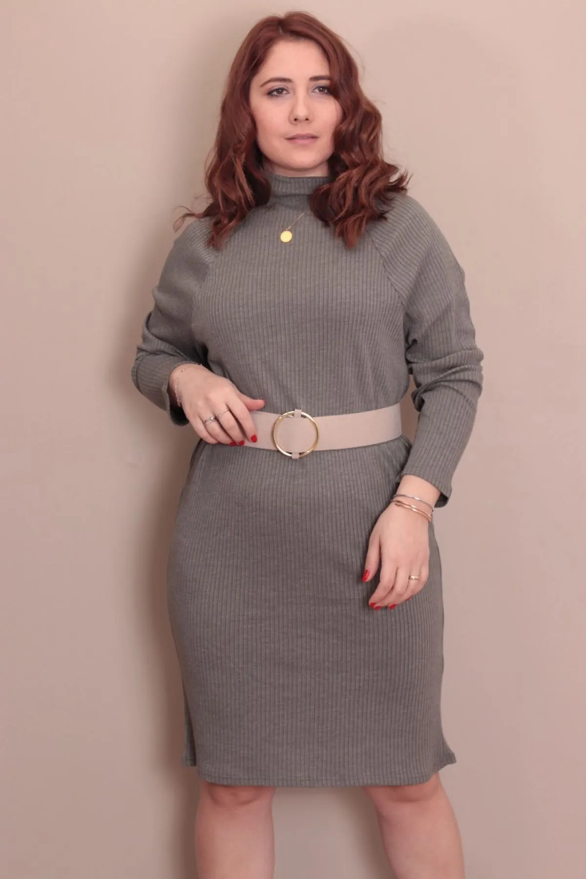 RENKTE BÜYÜK BEDEN ORİJİNAL MARKA YARIM BALIKÇI YAKA YEŞİL ELBİSE