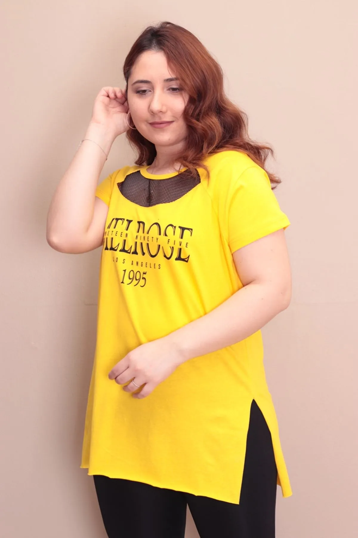 RENKTE FİLE DETAYLI BASKILI SARI BLUZ