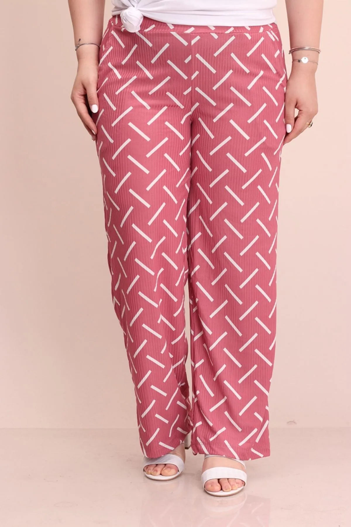RENKTE DESENLİ ŞAL PAÇA KAŞKORSE PANTOLON