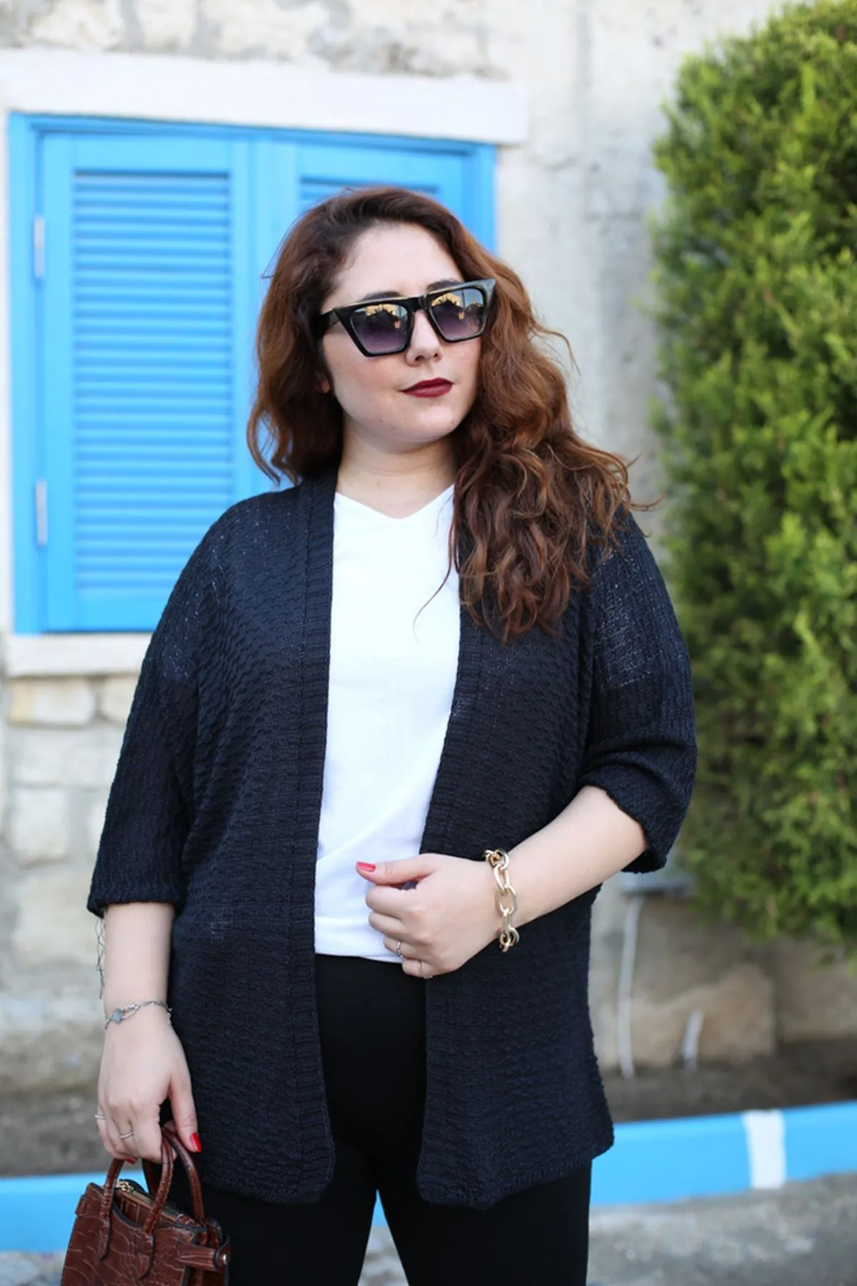 RENKTE MERSERİZE SİYAH HIRKA