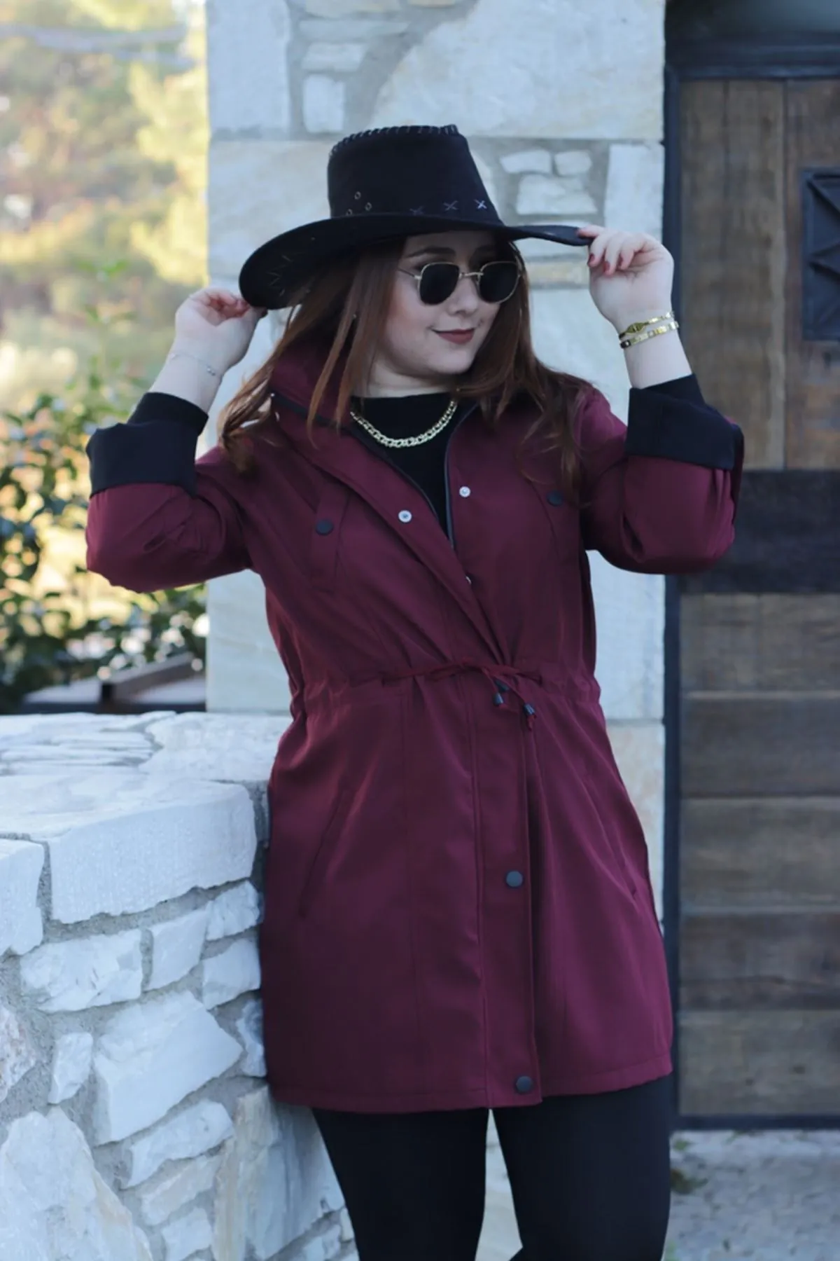 RENKTE KOL KATLAMALI BORDO CEKET&MONT