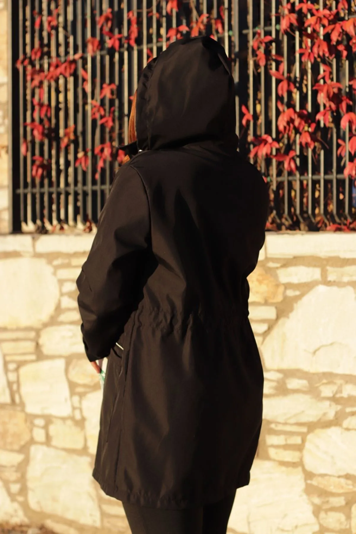 RENKTE FERMUARLI SİYAH CEKET&MONT
