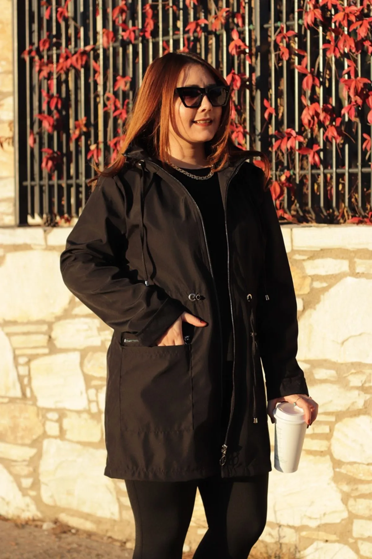 RENKTE FERMUARLI SİYAH CEKET&MONT