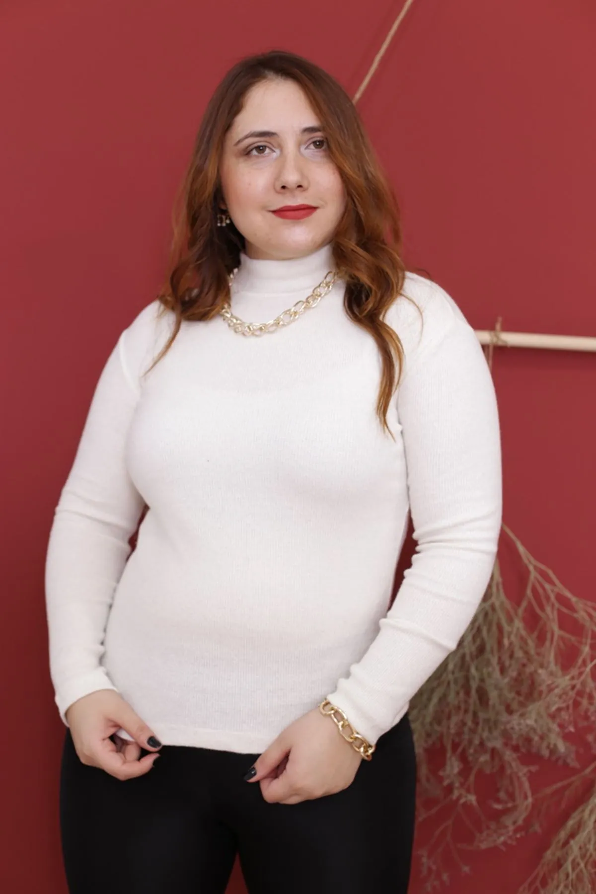 RENKTE BALIKÇI YAKA FİTİLLİ BEYAZ BLUZ&BODY