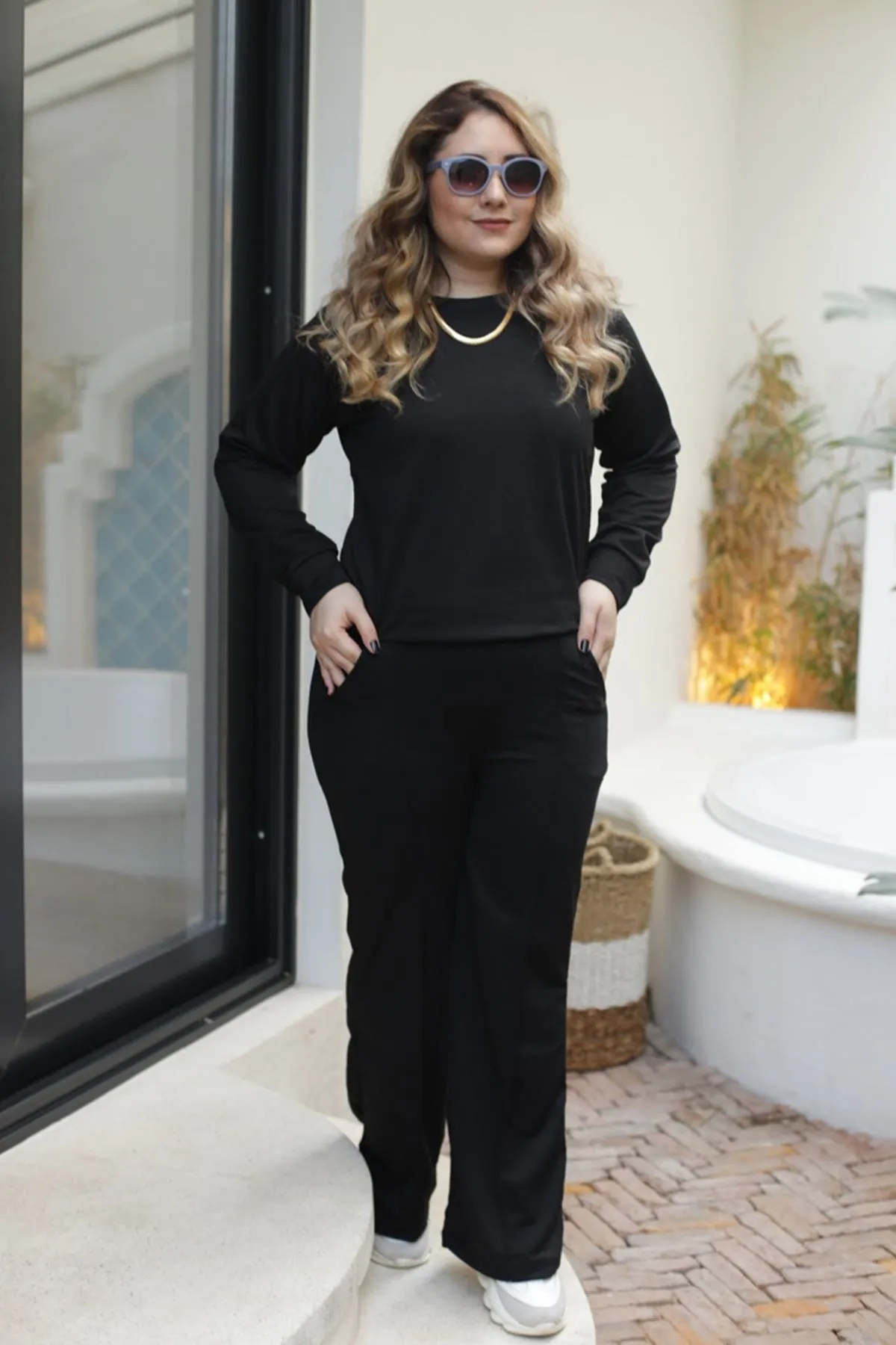 RENKTE ÖZEL ÜRETİM SİYAH ÇIMALI İSPANYOL PAÇA PANTOLON SWEAT TAKIM