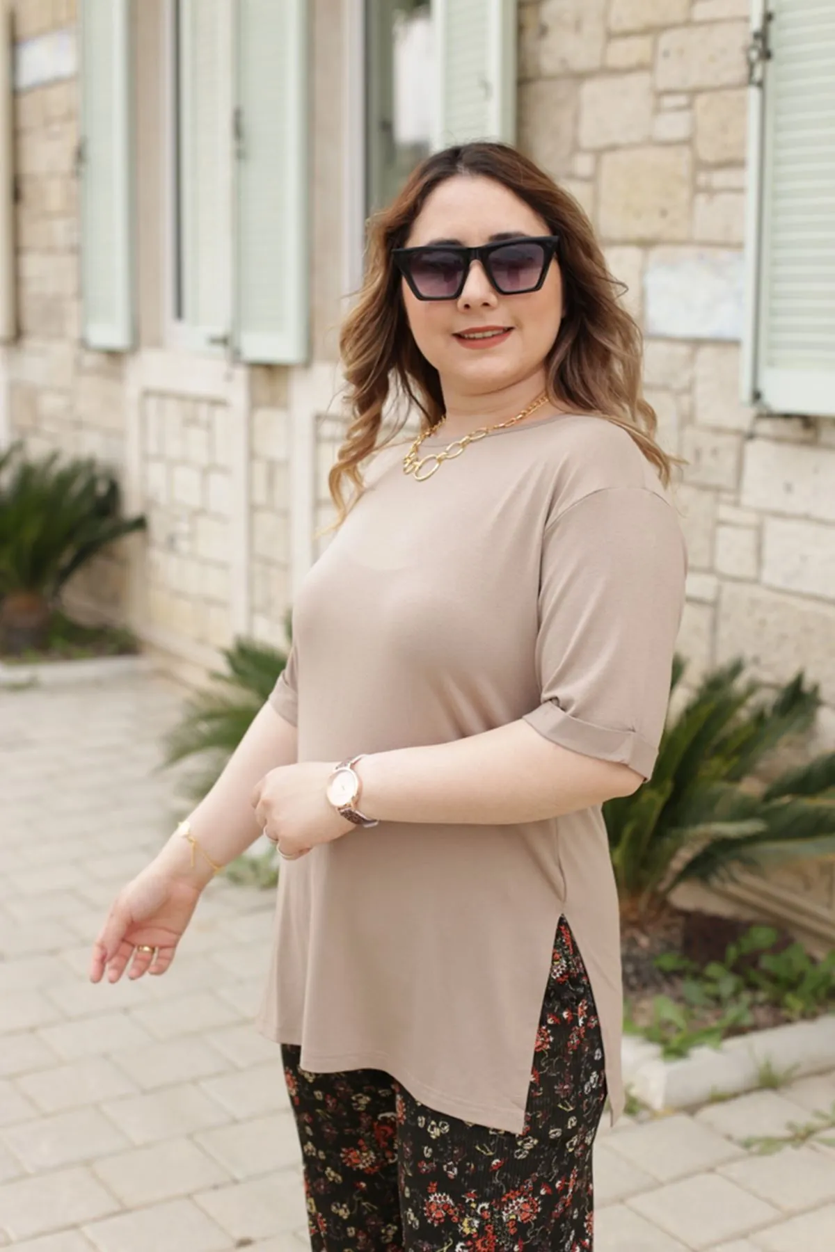 RENKTE ALT DESENLİ ESNEK TAKIM