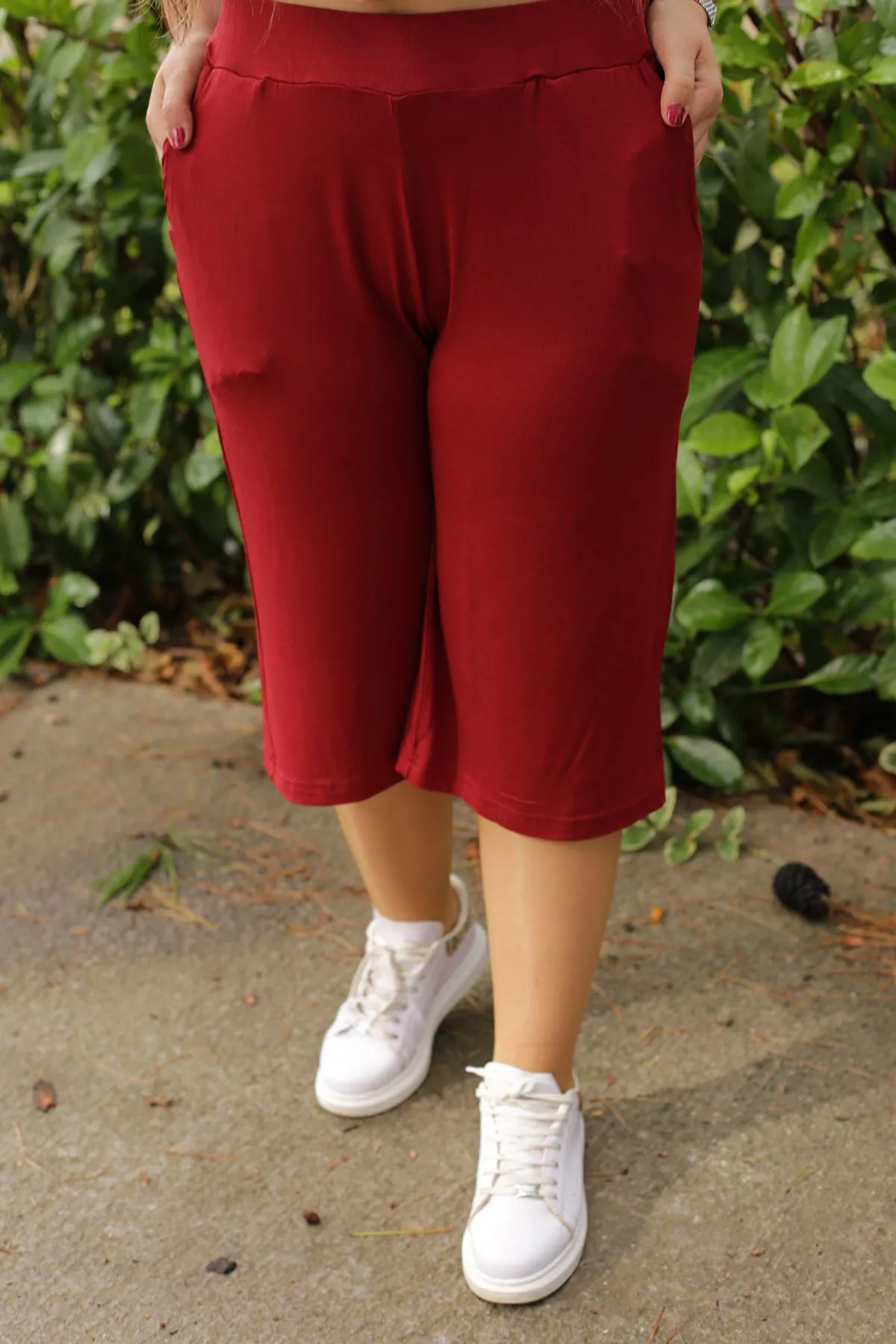 RENKTE VİSKON BORDO KAPRİ