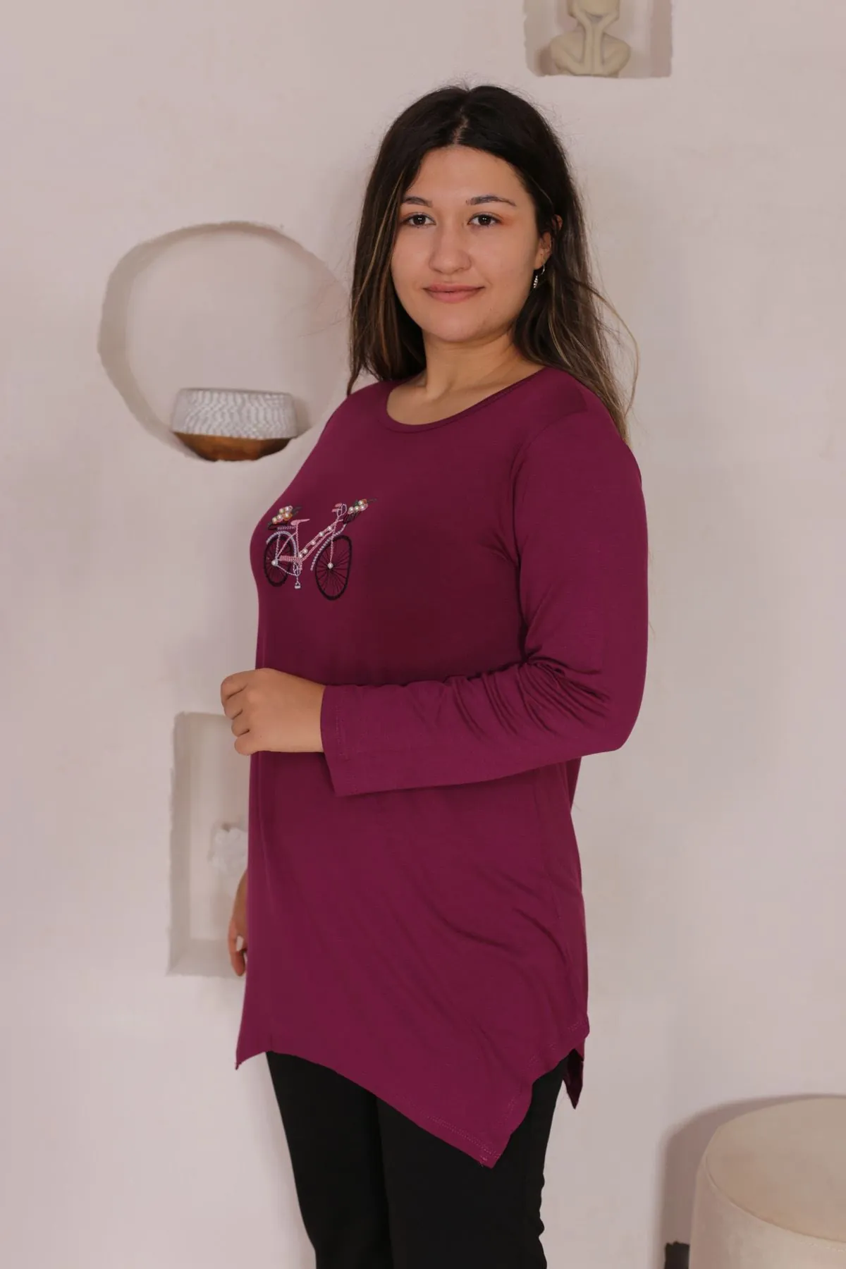 RENKTE NAKIŞLI ASİMETRİK MOR BLUZ&TUNİK