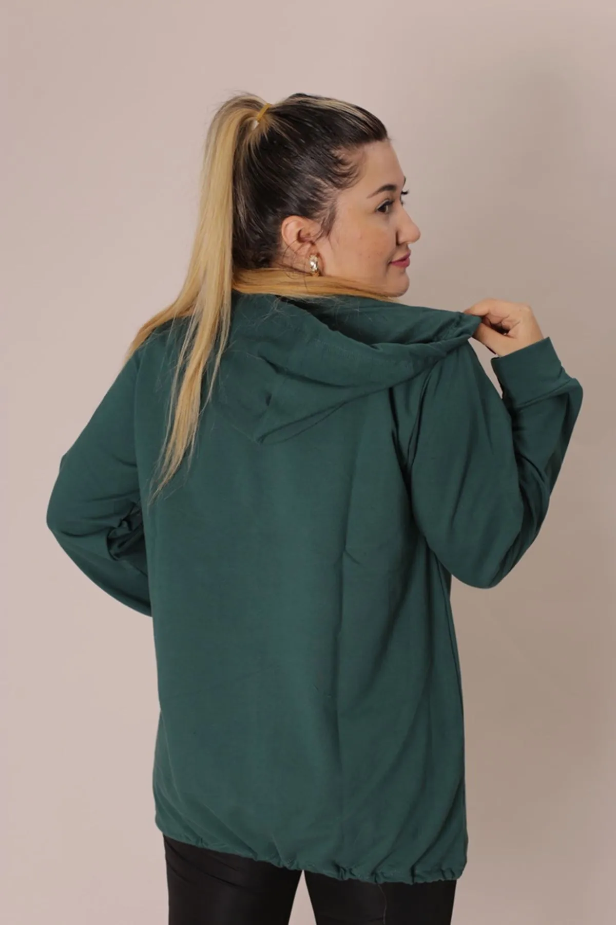RENKTE LEOPAR KANGURU CEPLİ FERMUARLI YEŞİL SWEAT&CEKET