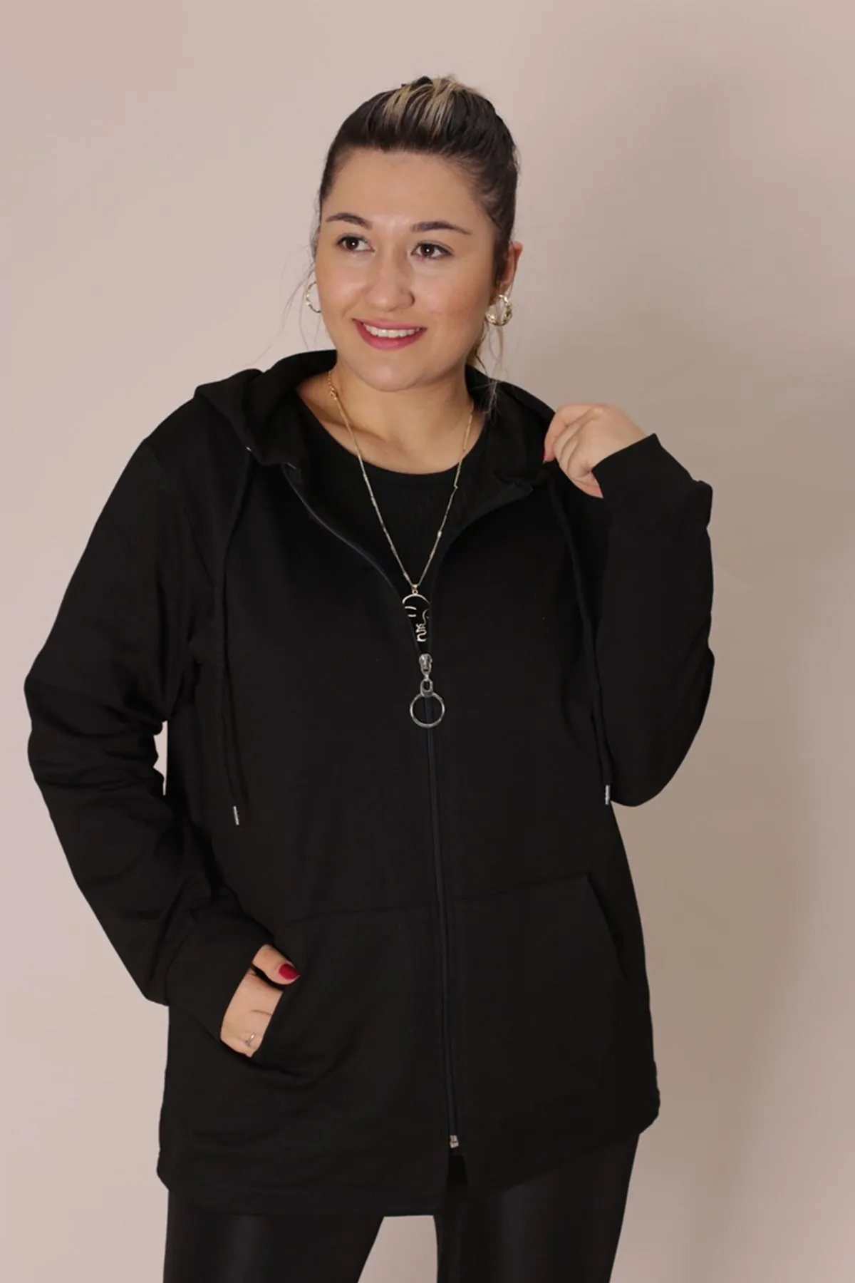 RENKTE KANGURU CEPLİ FERMUARLI SİYAH SWEAT&CEKET