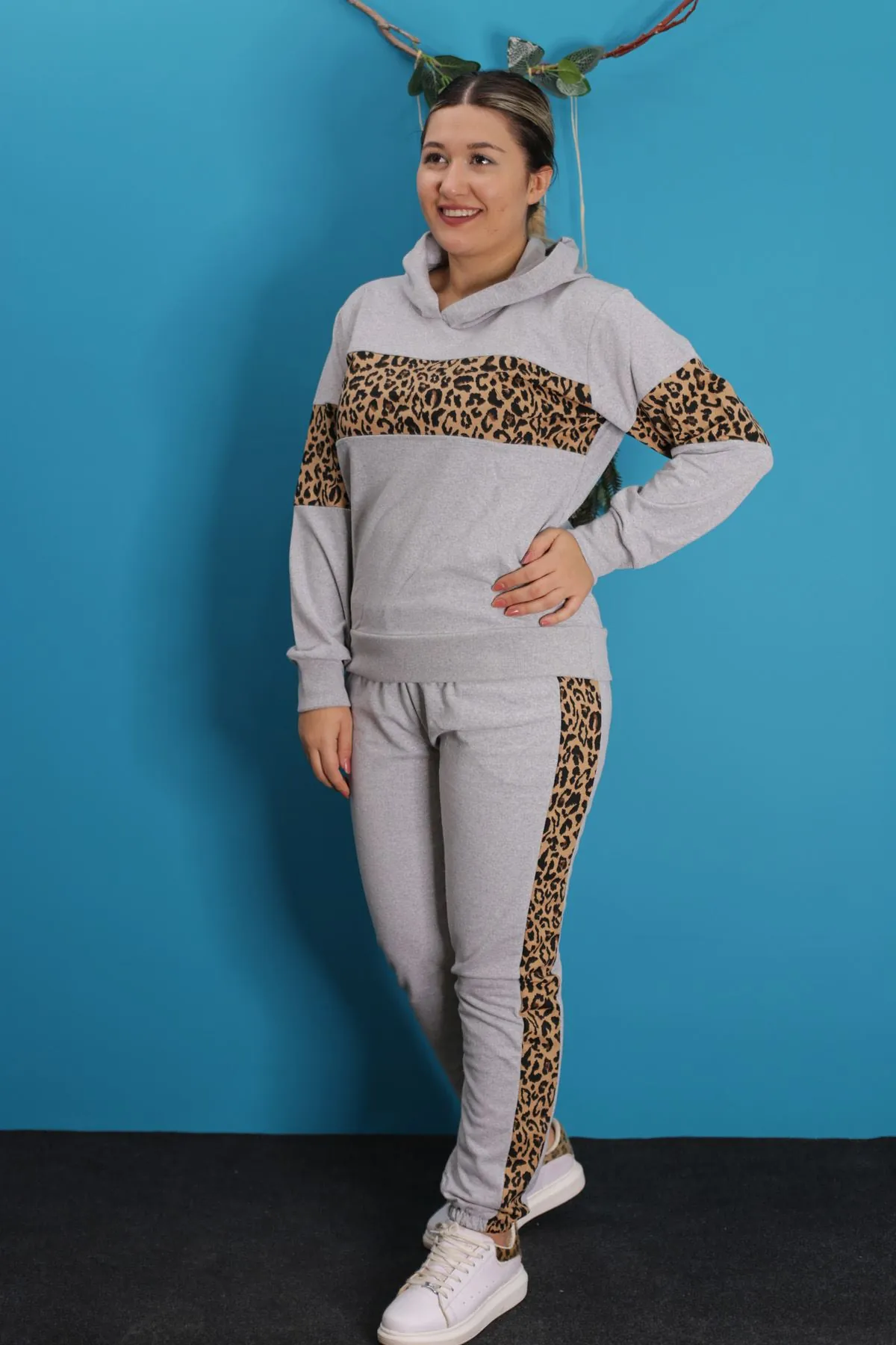 RENKTE ORTASI LEOPAR GRİ BATTAL TAKIM