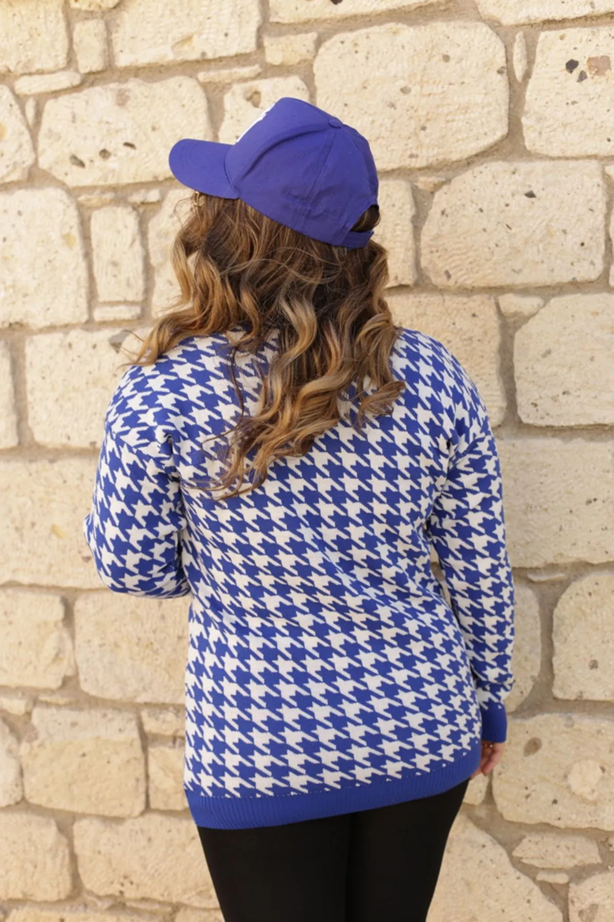 RENKTE DESENLİ DÜĞMELİ SAKS HIRKA
