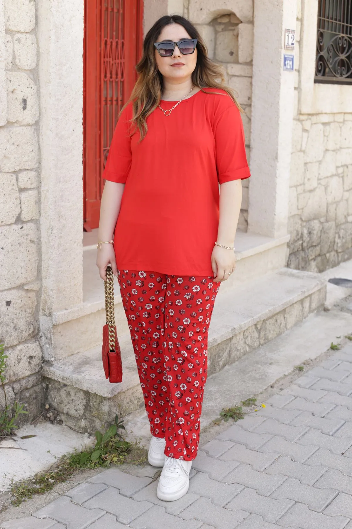 RENKTE GENİŞ KESİM İKİLİ TAKIM