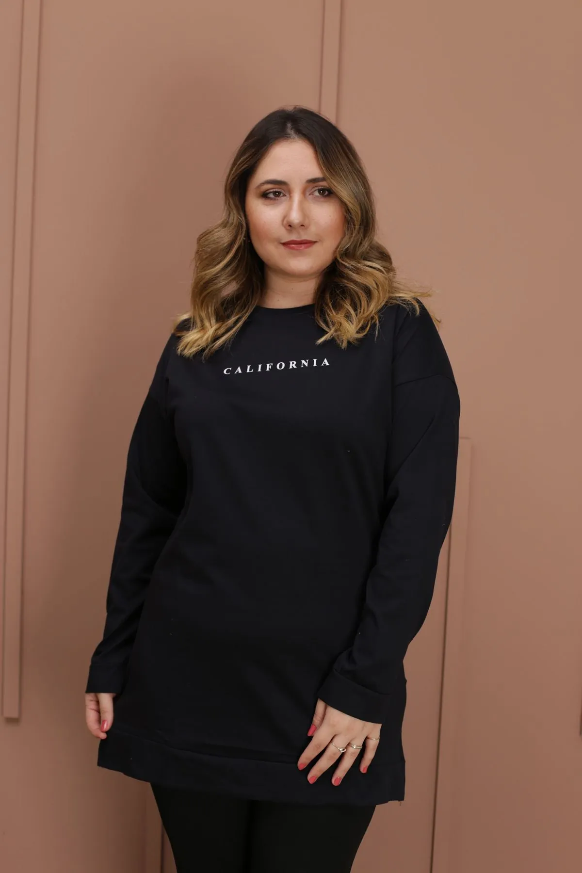 RENKTE YAZILI LACİVERT TUNİK&BLUZ