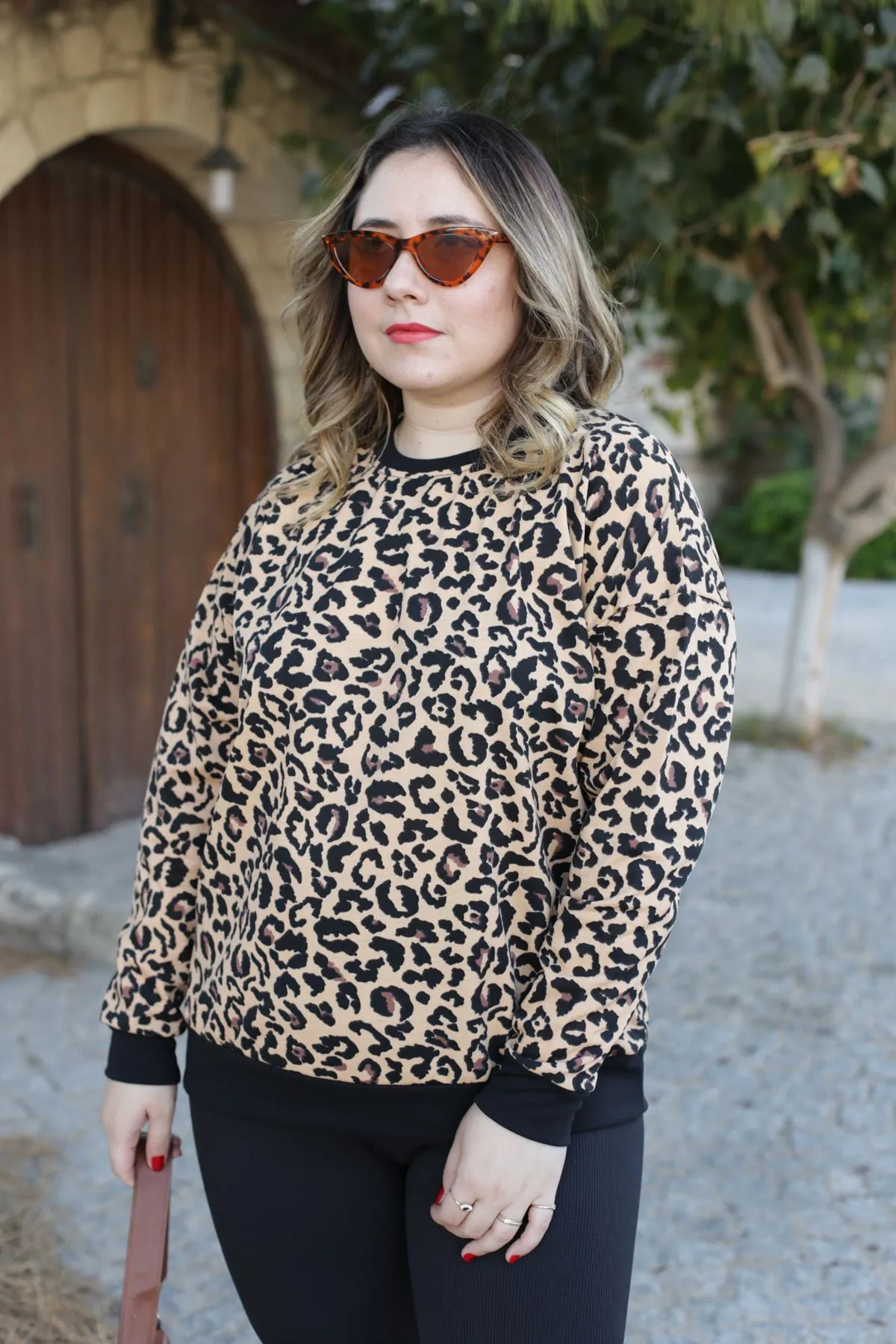 RENKTE DESENLİ GENİŞ KESİM SWEAT
