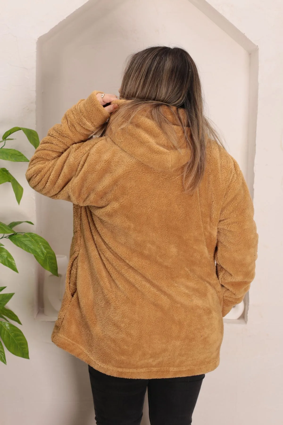 RENKTE BATTAL SÜTLÜ KAHVE PELUŞ CEKET&MONT