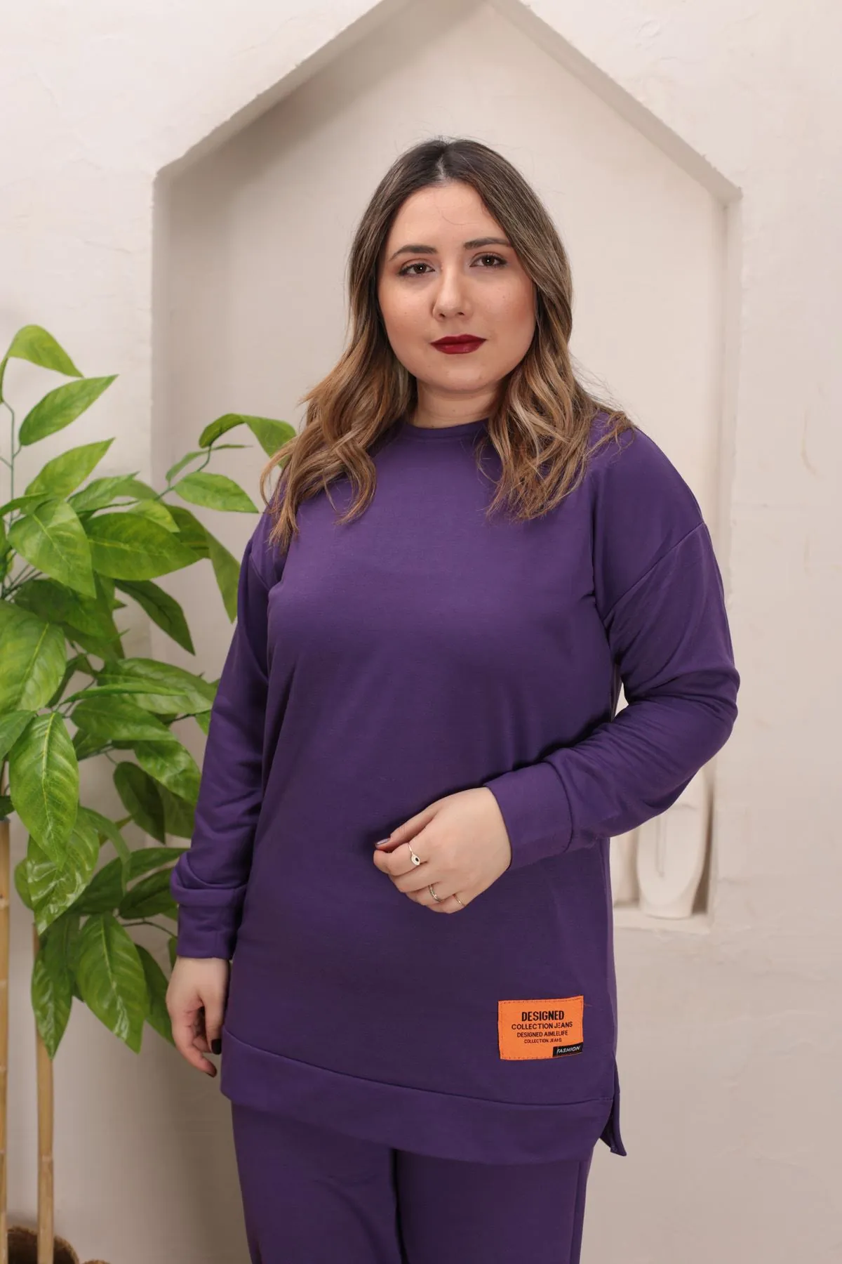 RENKTE GENİŞ KALIP MOR ARMALI ALT ÜST TAKIM