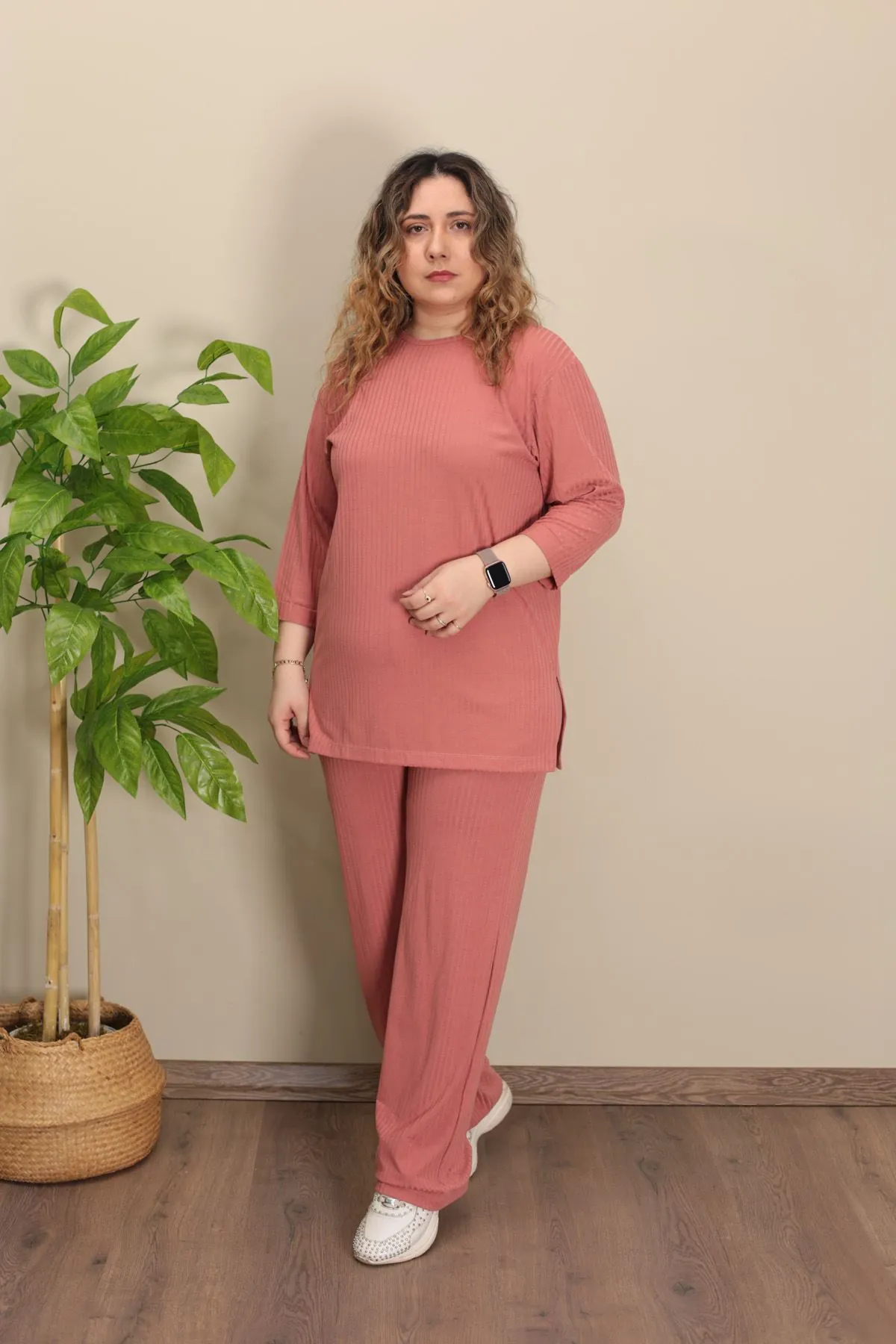 RENKTE DUBLE DİRSEK KOL PUDRA TAKIM