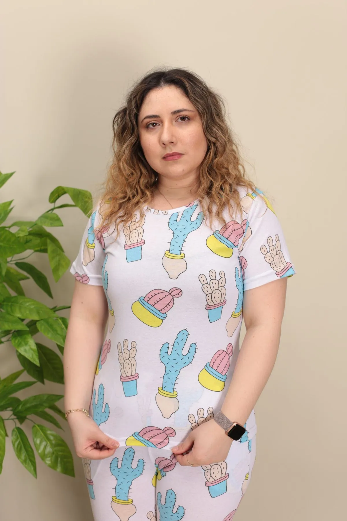 RENKTE DESENLİ BÜYÜK BEDEN PİJAMA TAKIMI