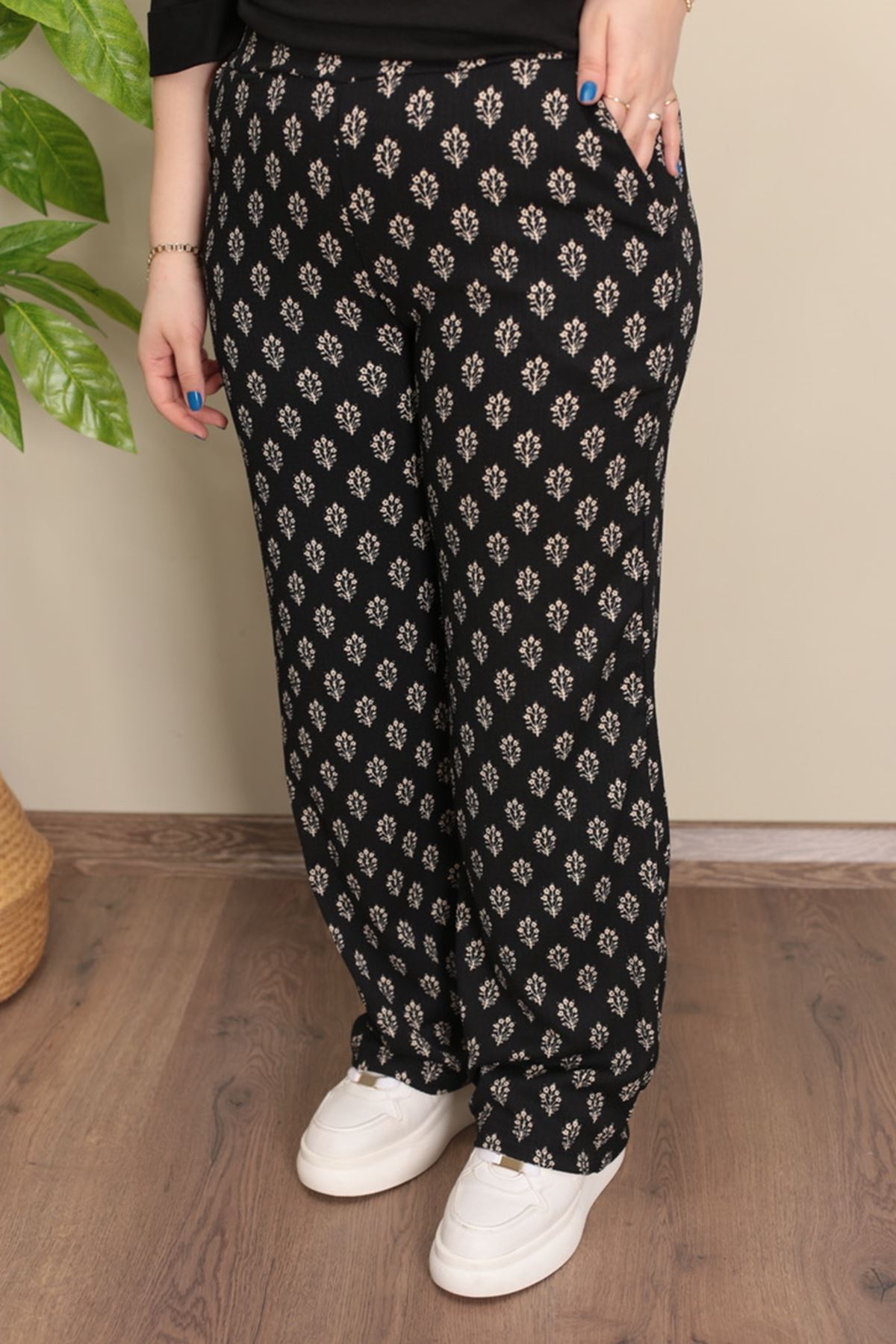 RENKTE DESENLİ PANTOLON