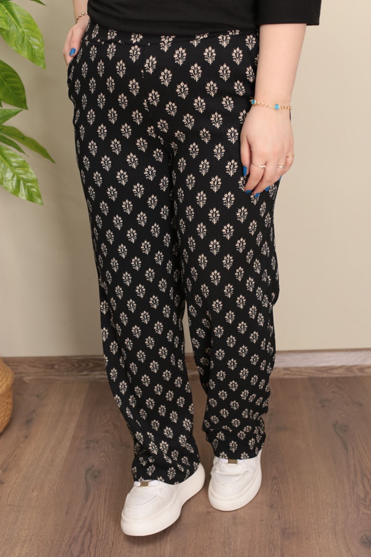 RENKTE DESENLİ PANTOLON