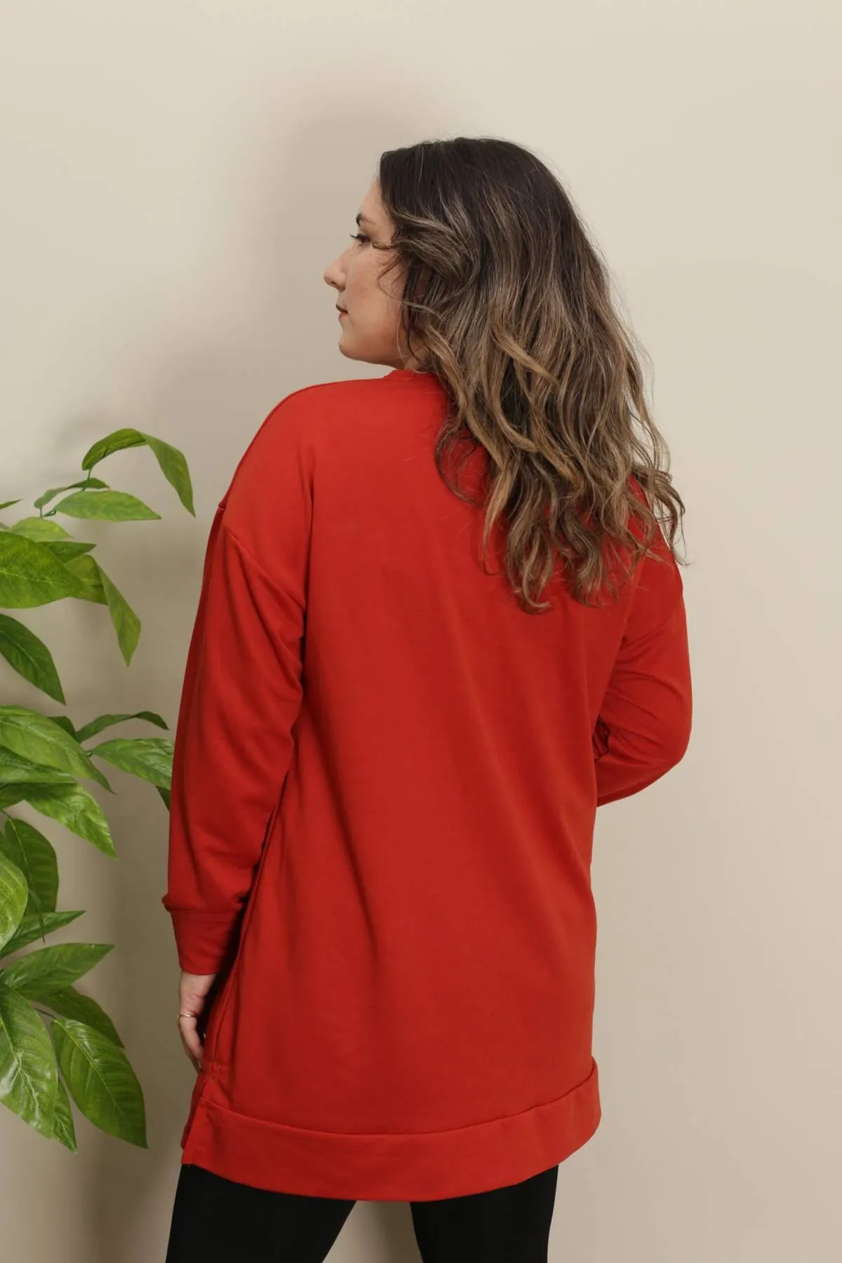 RENKTE TASARIM NAKIŞLI KİREMİT SWEAT & TUNİK