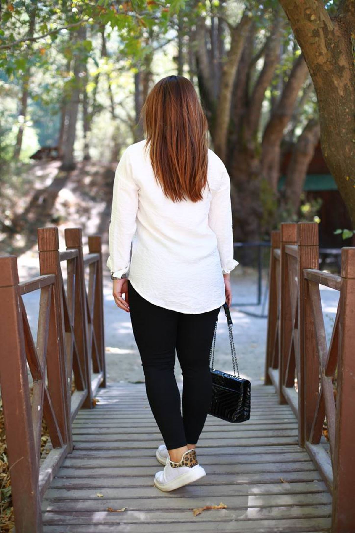 RENKTE TOPARLAYICI YÜKSEK BEL SİYAH TAYT