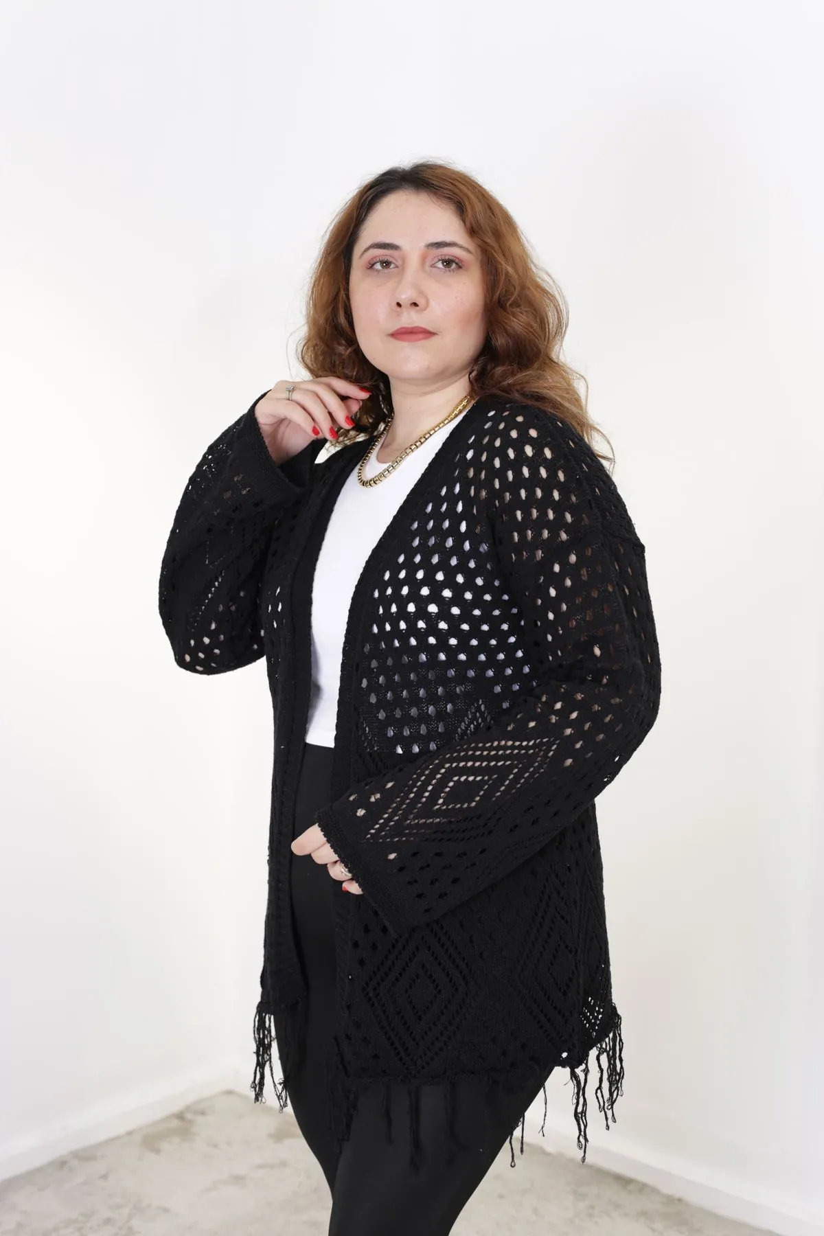 RENKTE ÖRGÜLÜ MEVSİMLİK TRİKO SİYAH HIRKA