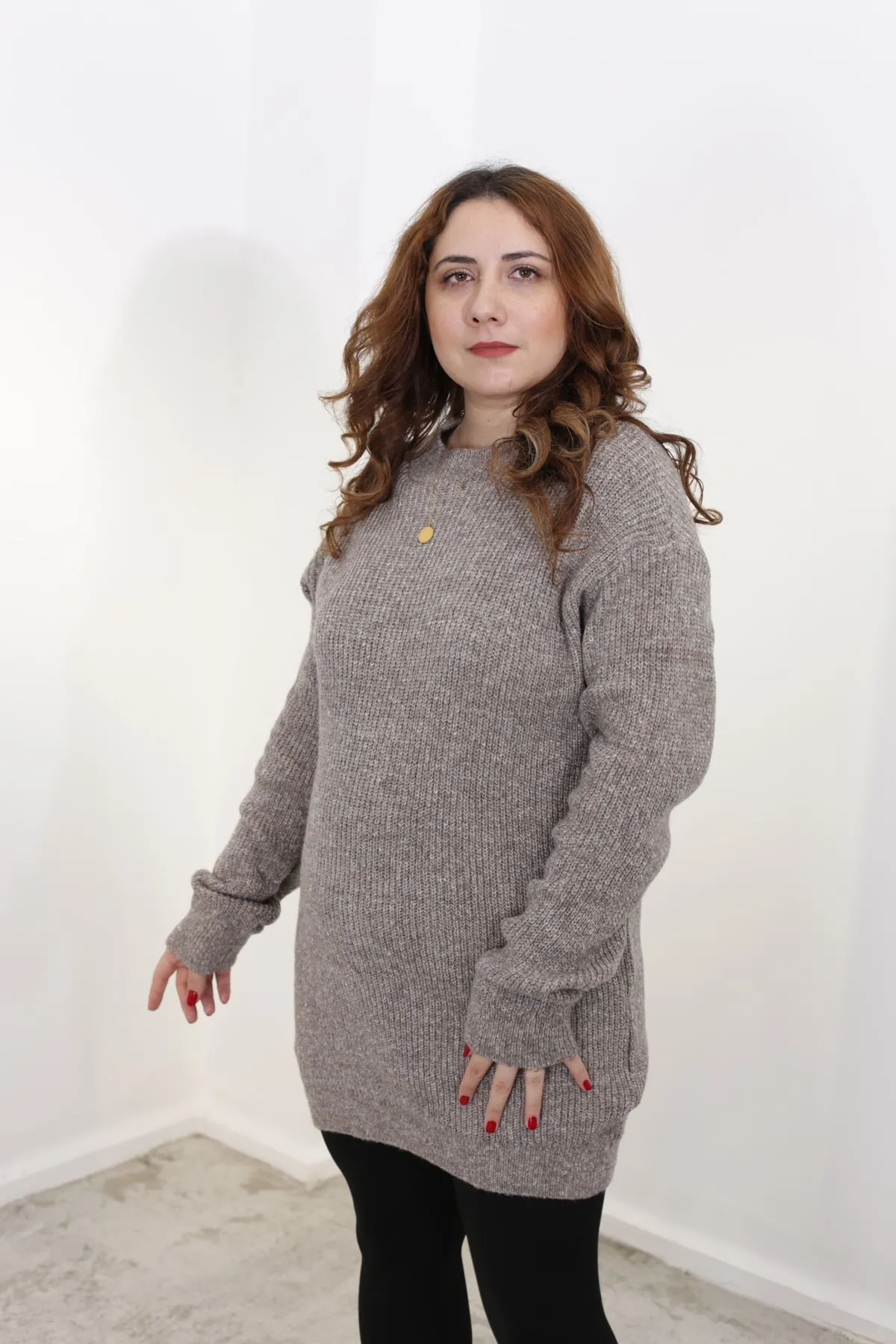 RENKTE KAHVE KIRÇILLI YÜNLÜ TRİKO TUNİK KAZAK