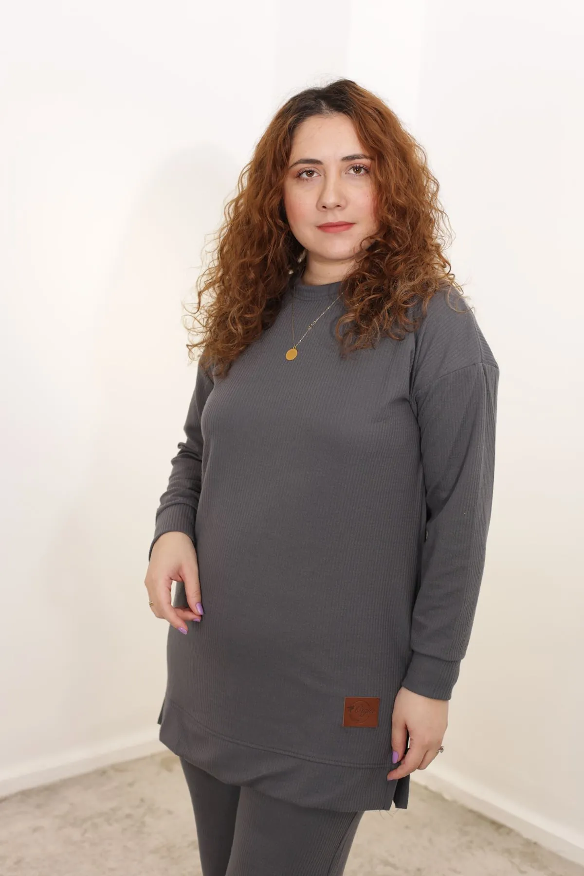 RENKTE BÜYÜK BEDEN ARMALI FÜME BURGU TAKIM