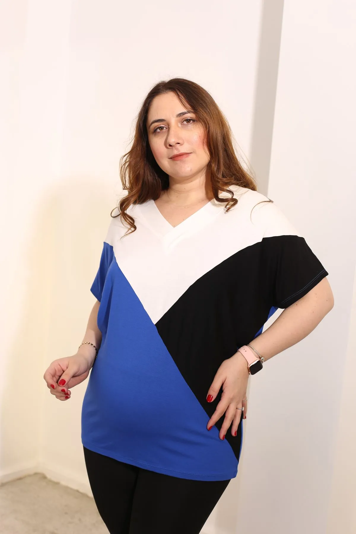 RENKTE BÜYÜK BEDEN RENKLİ BLUZ