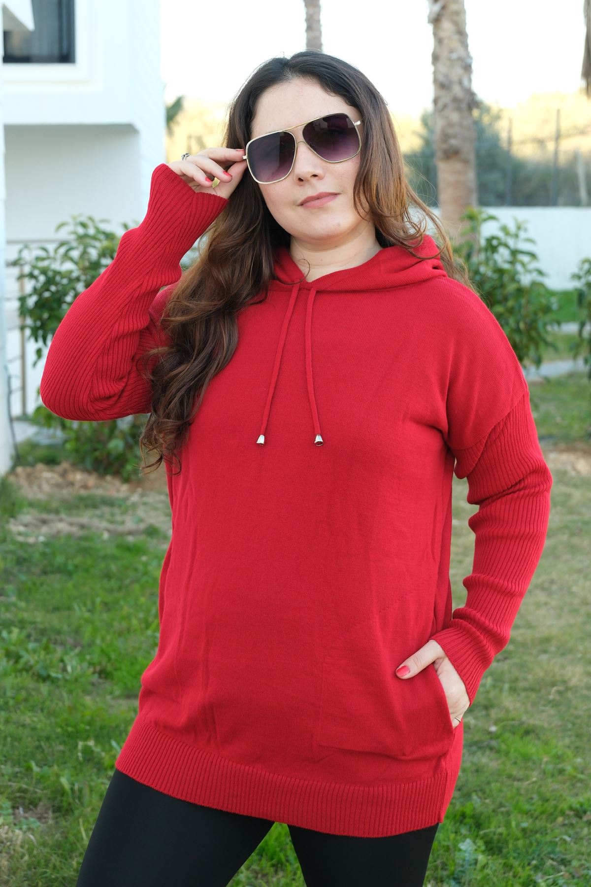 RENKTE KAPŞONLU ESNEK BORDO TRİKO