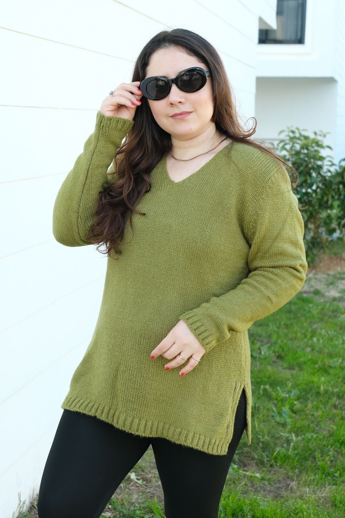 RENKTE V YAKA FISTIK YEŞİLİ TRİKO KAZAK