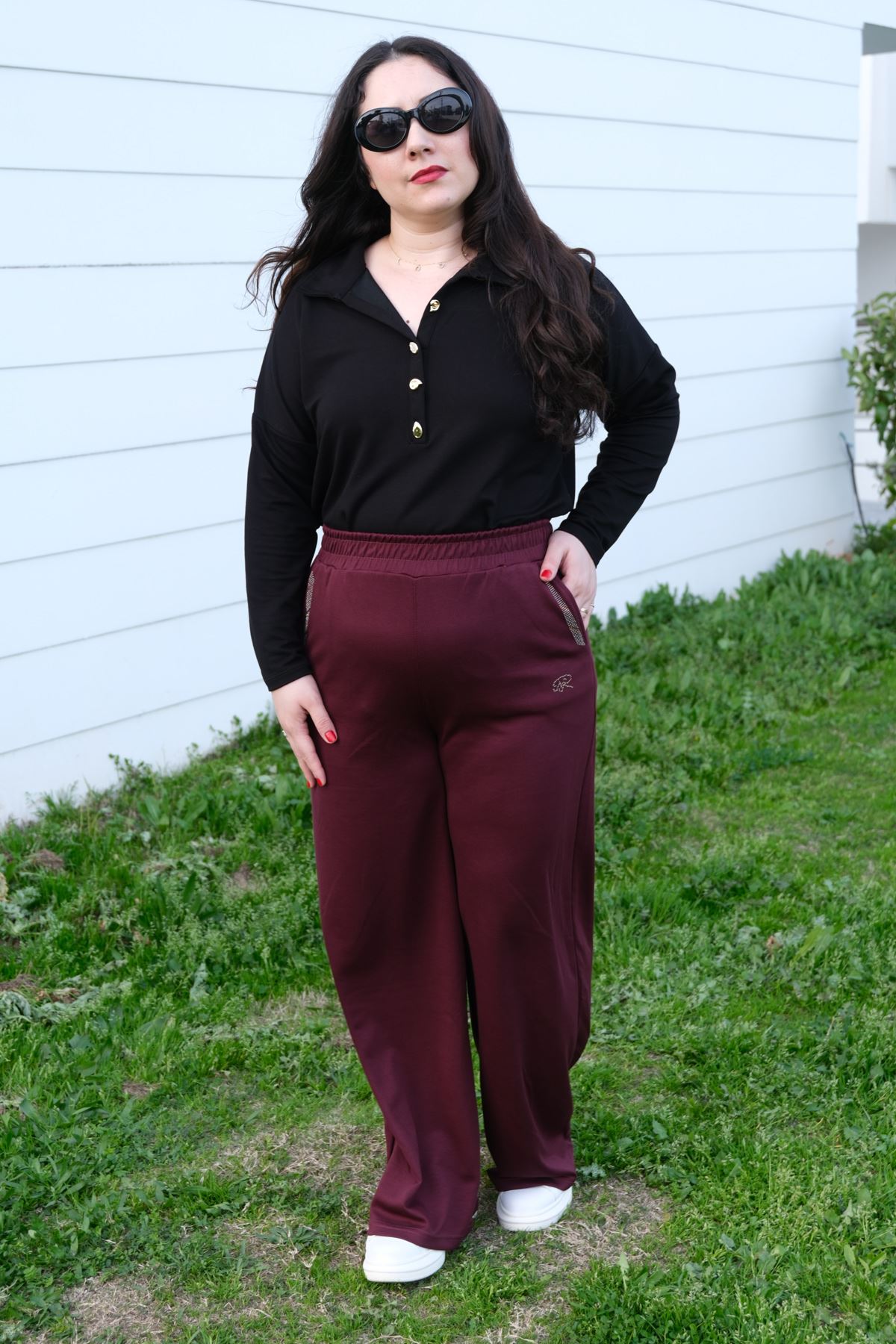 RENKTE TAŞ İŞLEMELİ BATTAL BORDO ALT EŞOFMAN