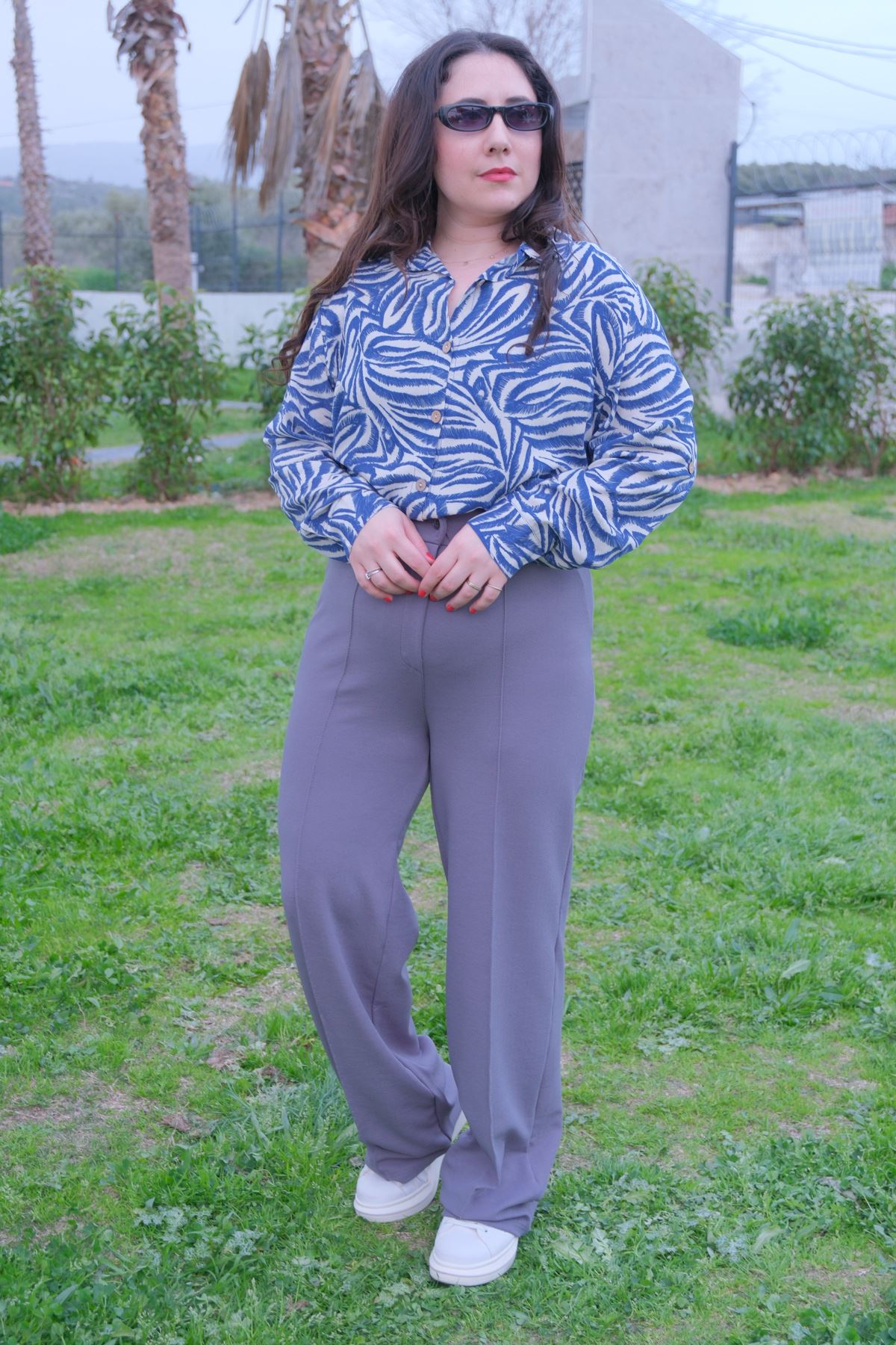 RENKTE TOPARLAYICI BÜYÜK BEDEN FÜME PALAZZO PANTOLON