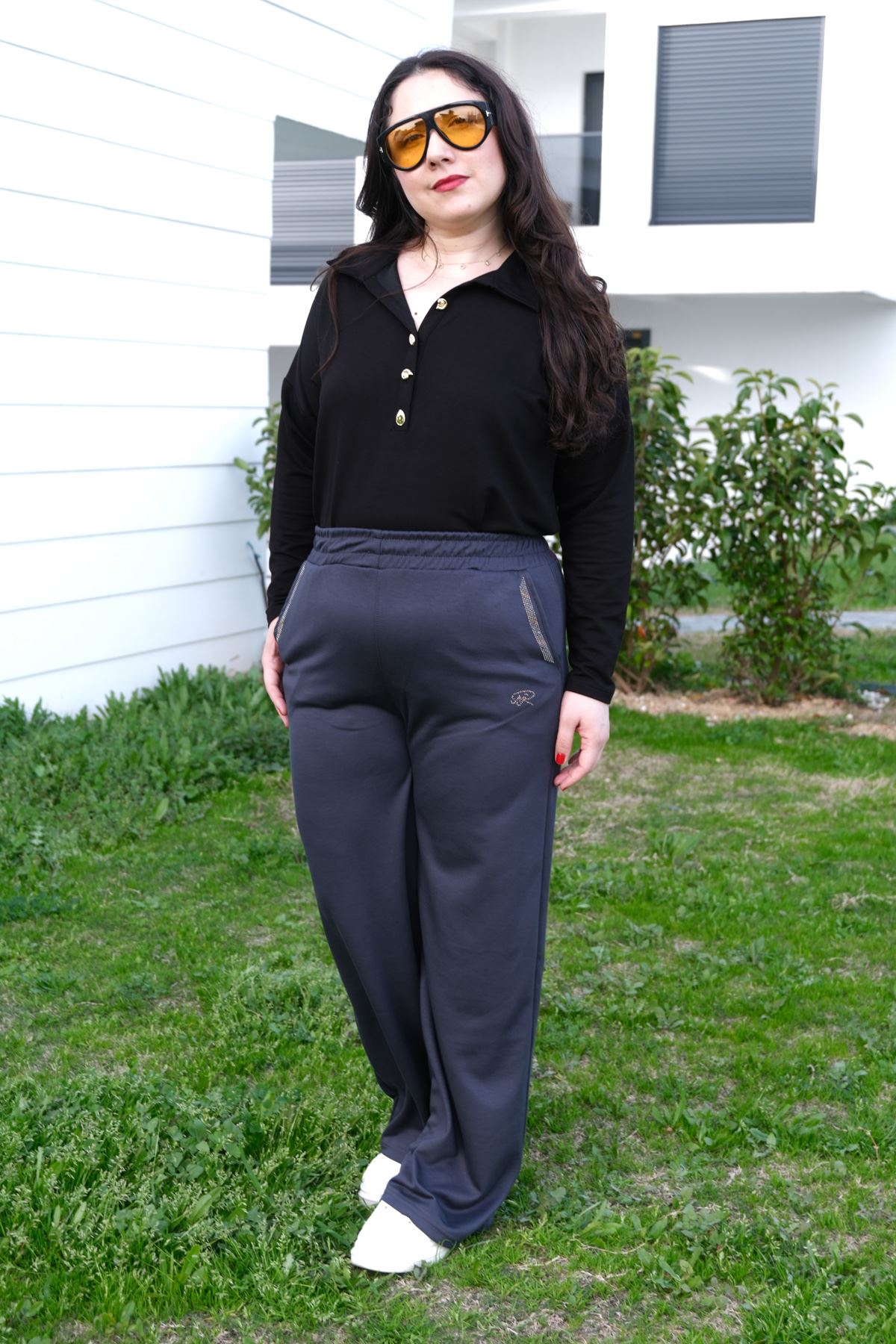 RENKTE TAŞ İŞLEMELİ BATTAL FÜME ALT EŞOFMAN