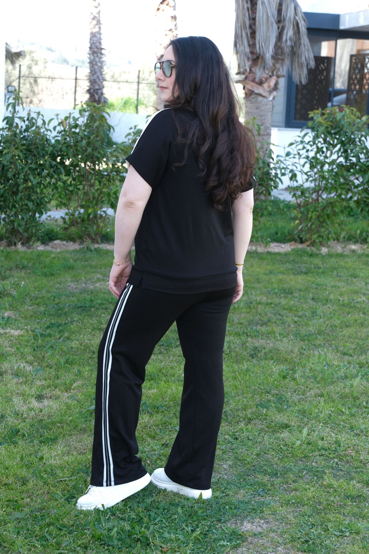 RENKTE BÜYÜK BEDEN SİM ŞERİTLİ SİYAH İKİLİ TAKIM