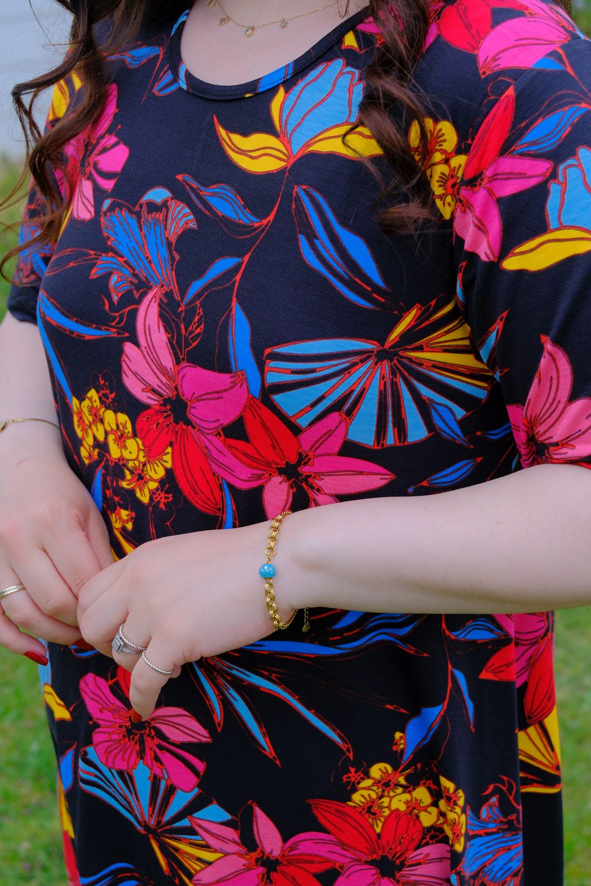 RENKTE DESENLİ BATTAL BEDEN PAMUKLU ESNEK ELBİSE