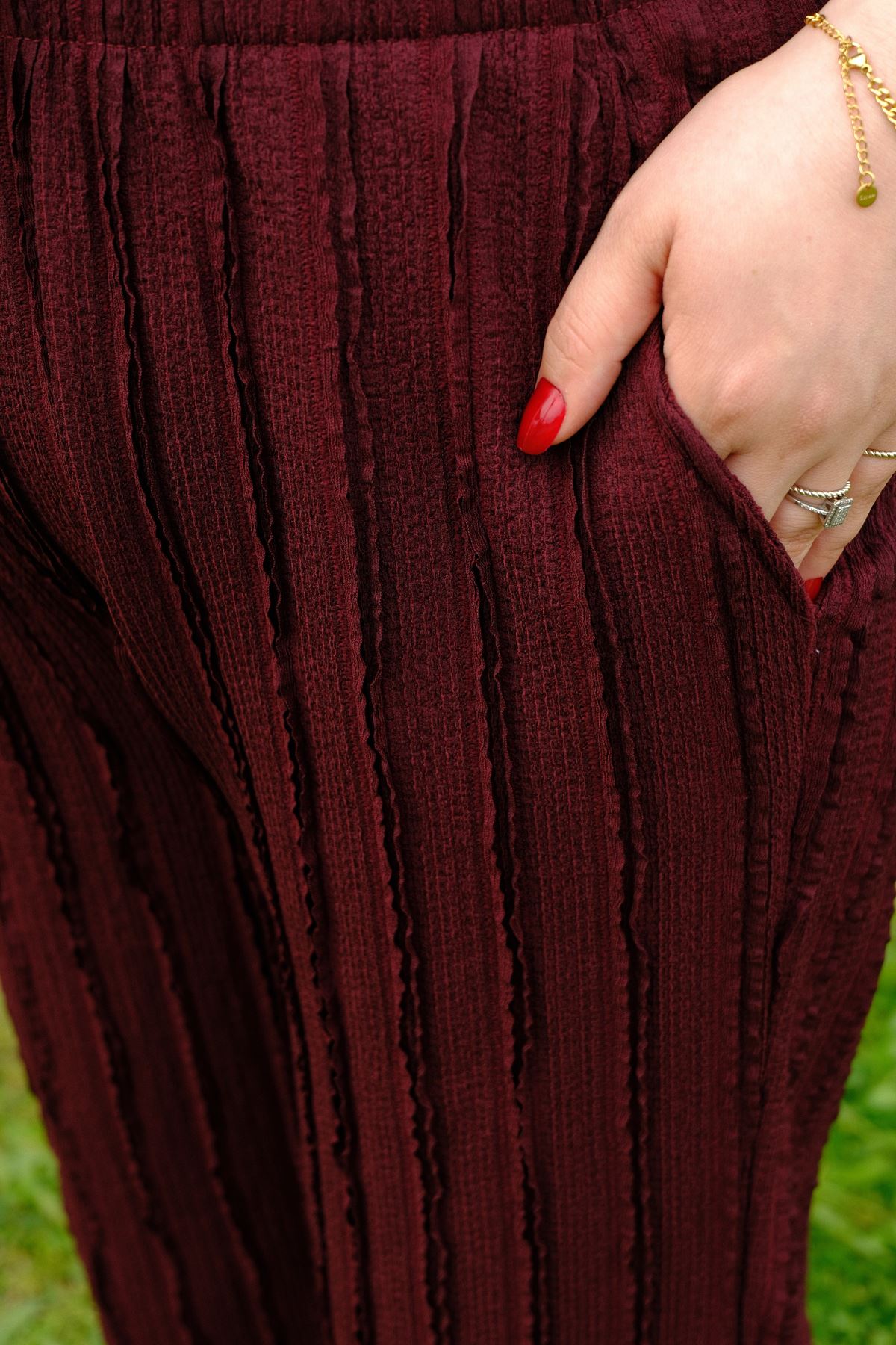 RENKTE BATTAL BEDEN BORDO DOKULU TREND PANTOLON