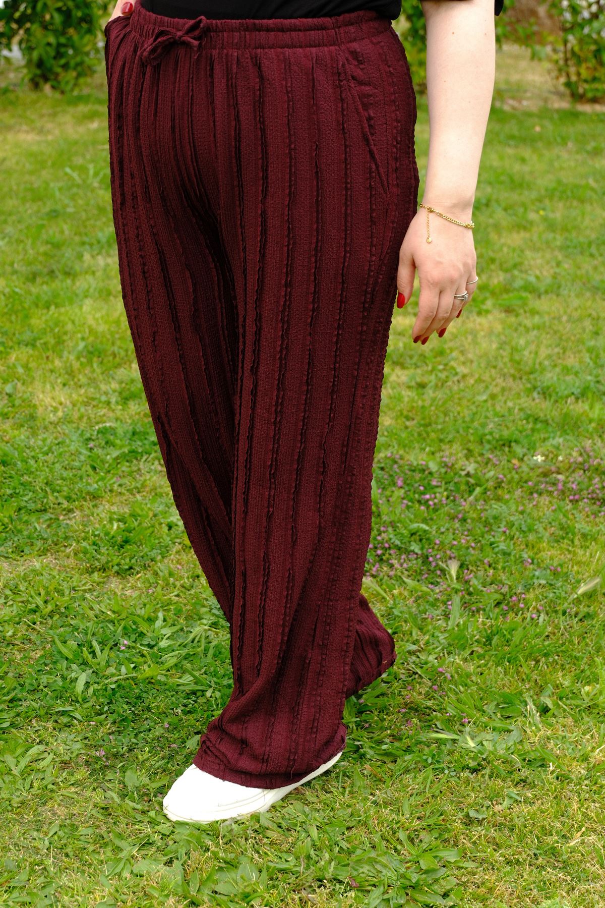 RENKTE BATTAL BEDEN BORDO DOKULU TREND PANTOLON
