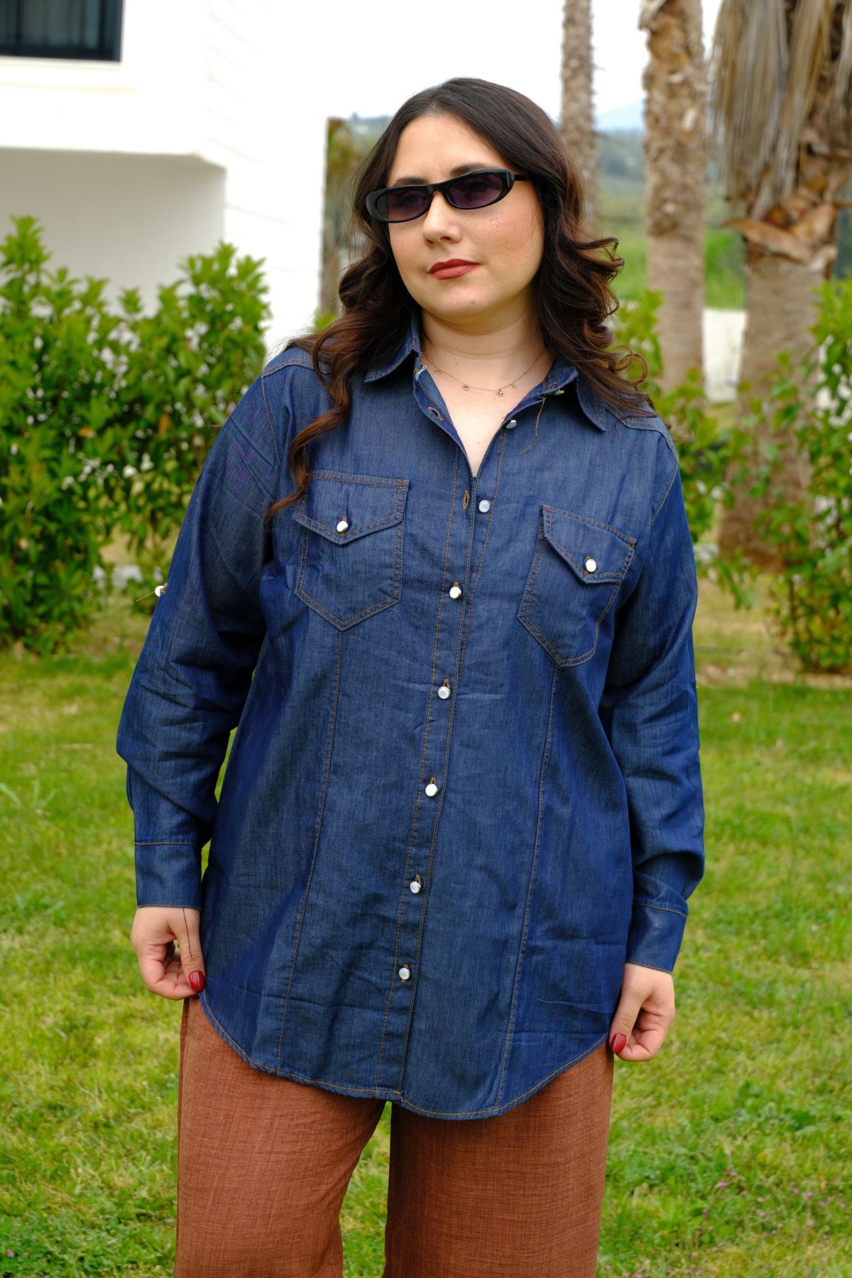 RENKTE BÜYÜK BEDEN KOL KATLAMALI KOT GÖMLEK