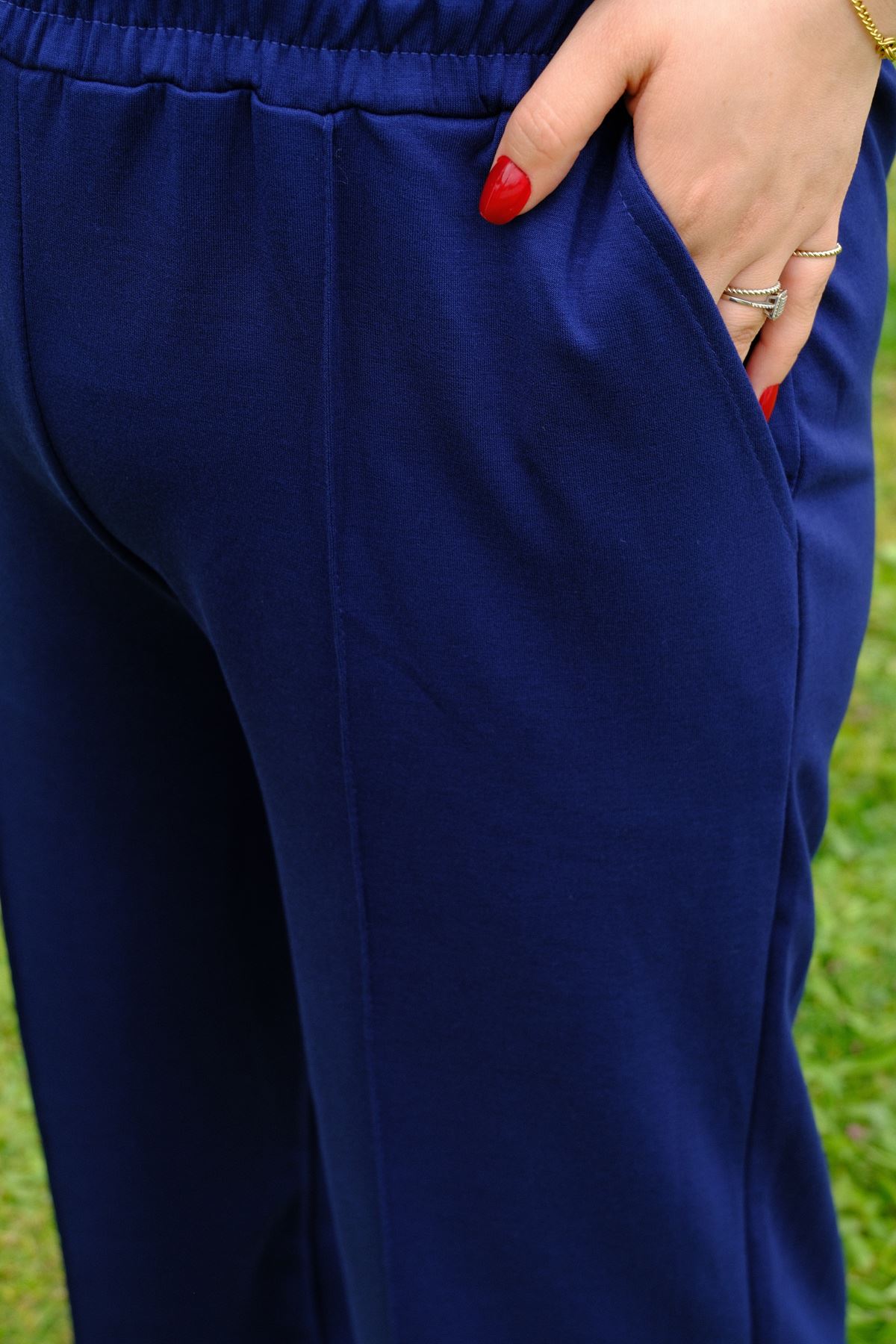 RENKTE ÇIMALI BOL PAÇA BATTAL BEDEN LACİVERT MODAL ALT