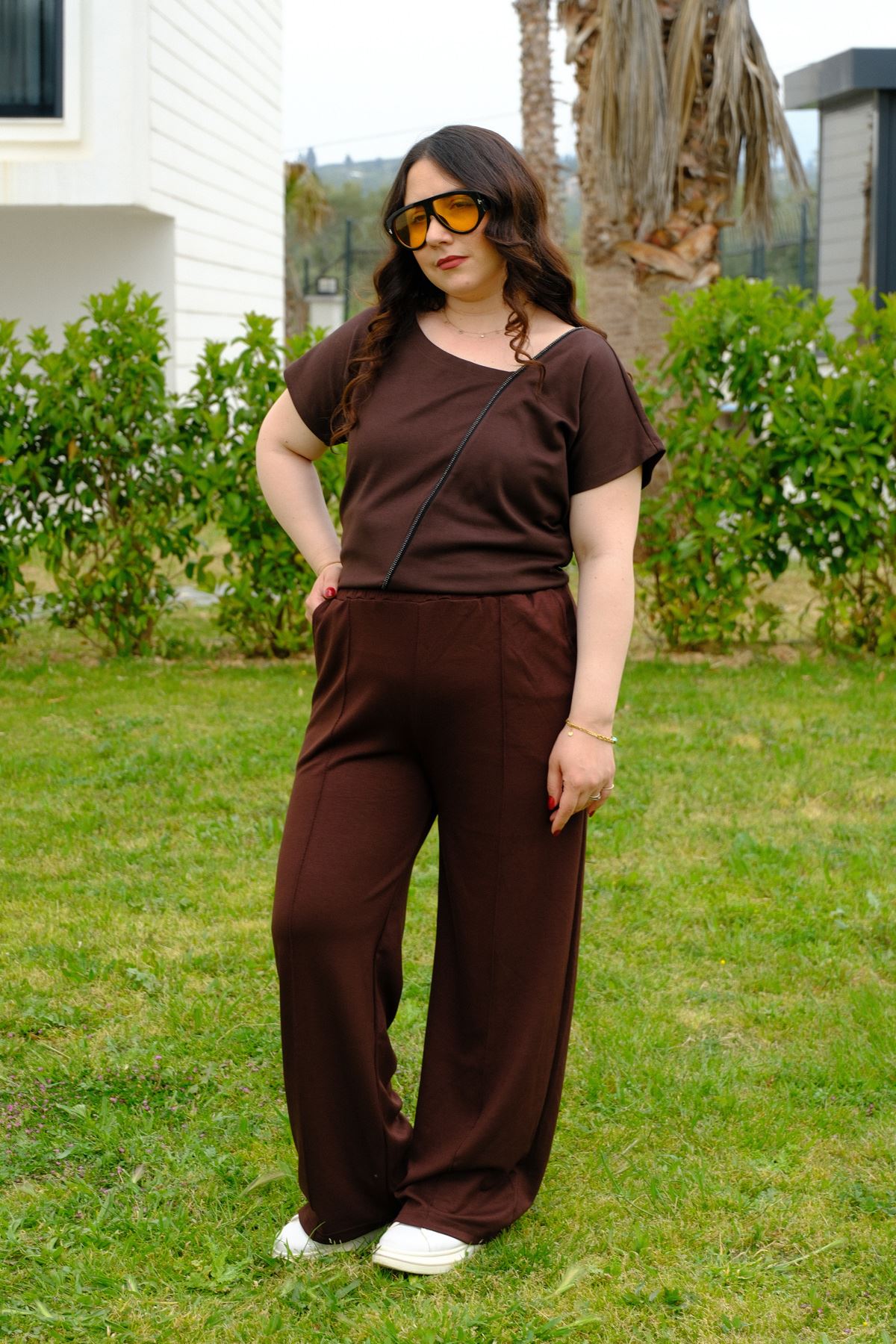 RENKTE ÇIMALI BOL PAÇA BATTAL BEDEN SİYAH KAHVERENGİ ALT