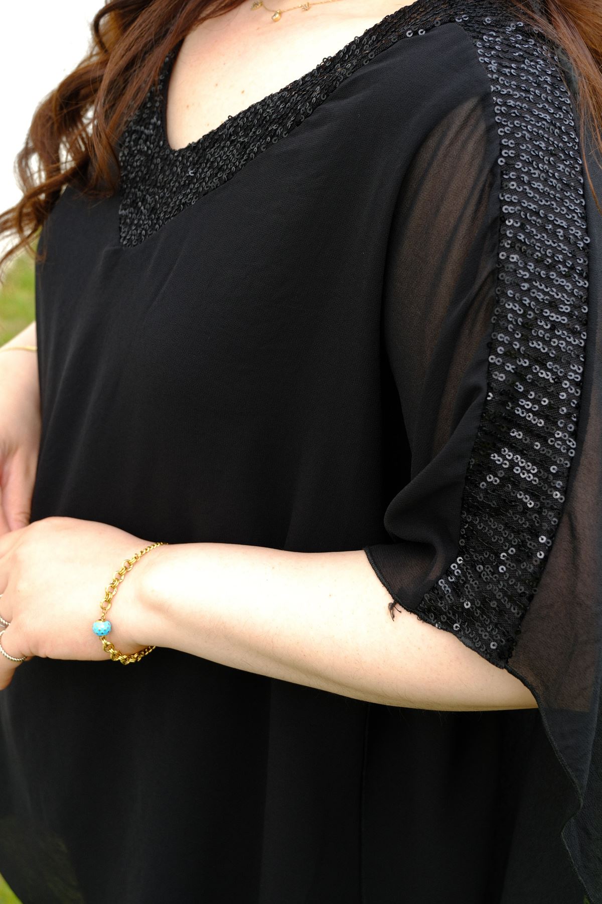 RENKTE BÜYÜK BEDEN ŞİFON PELERİN BLUZ