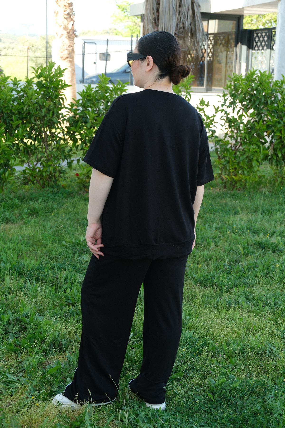 RENKTE ÖZEL ÜRETİM BİYELİ BATTAL BEDEN SİYAH ALT ÜST TAKIM