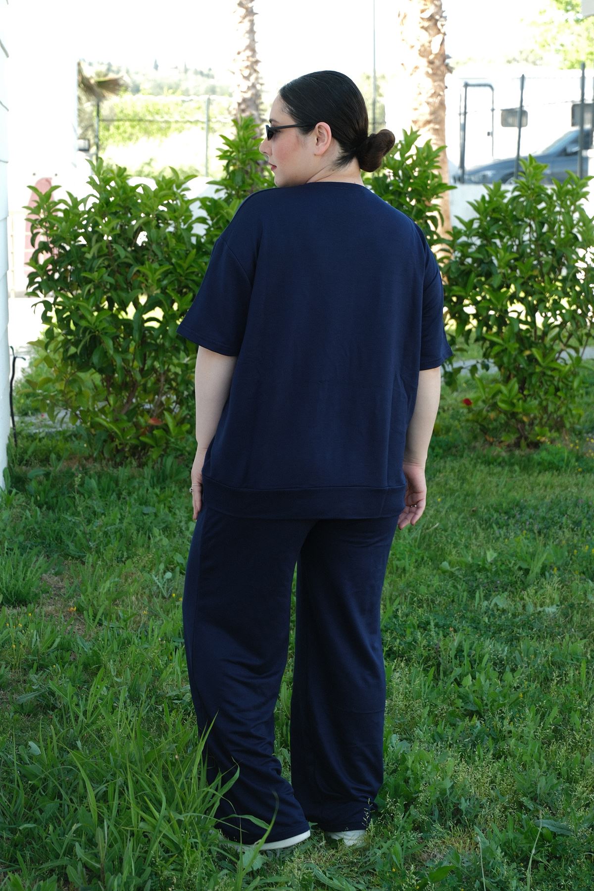 RENKTE ÖZEL ÜRETİM BİYELİ BATTAL BEDEN LACİVERT ALT ÜST TAKIM