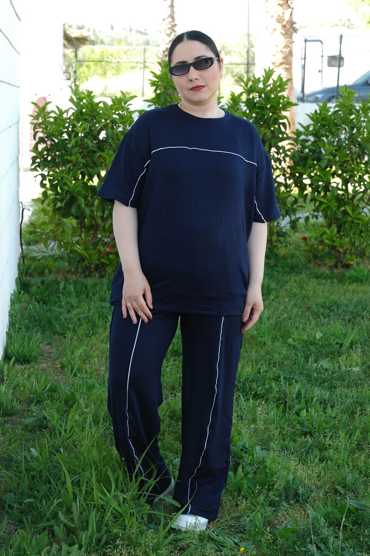 RENKTE ÖZEL ÜRETİM BİYELİ BATTAL BEDEN LACİVERT ALT ÜST TAKIM